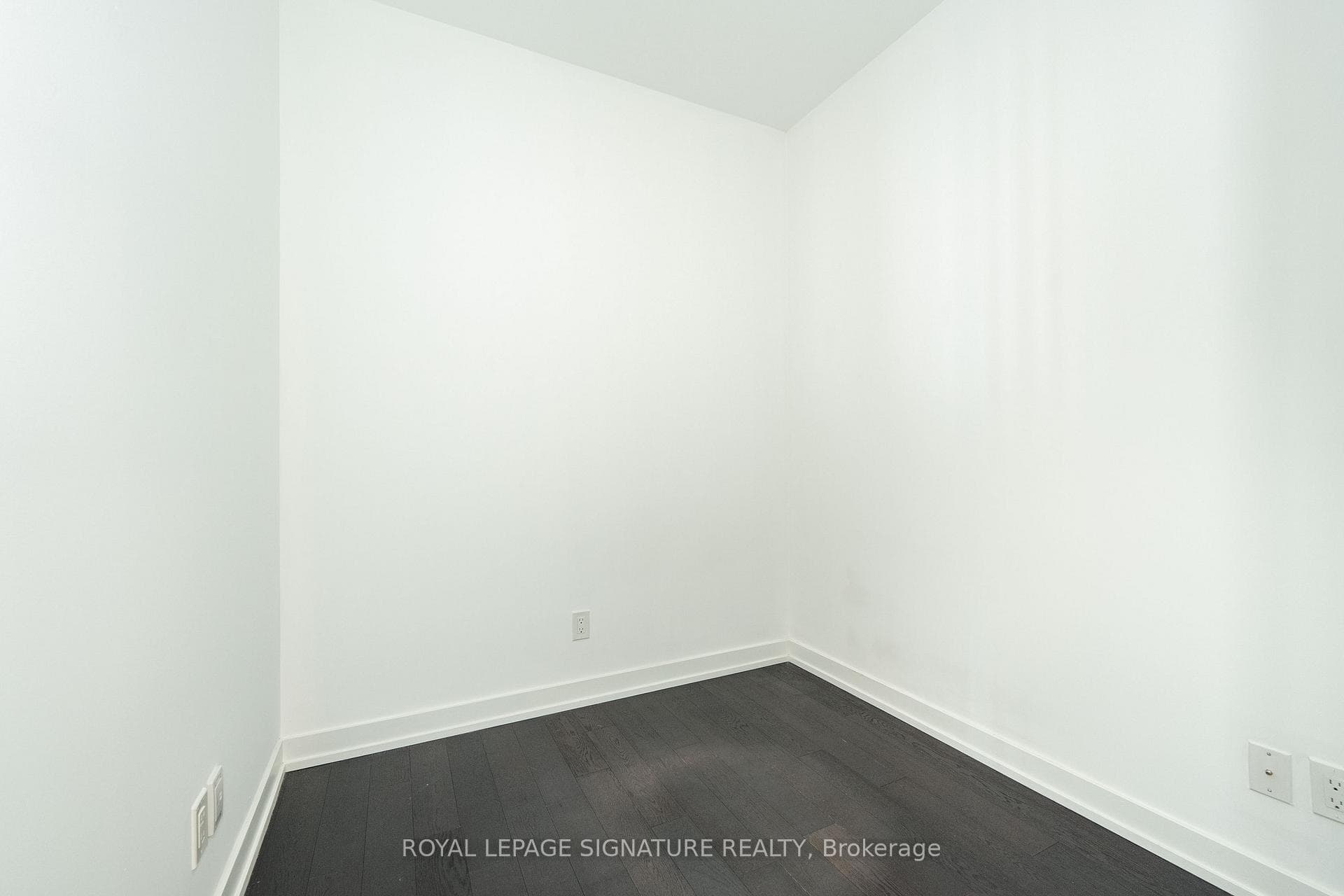 185 Roehampton Avenue Unit PH06 photo 9