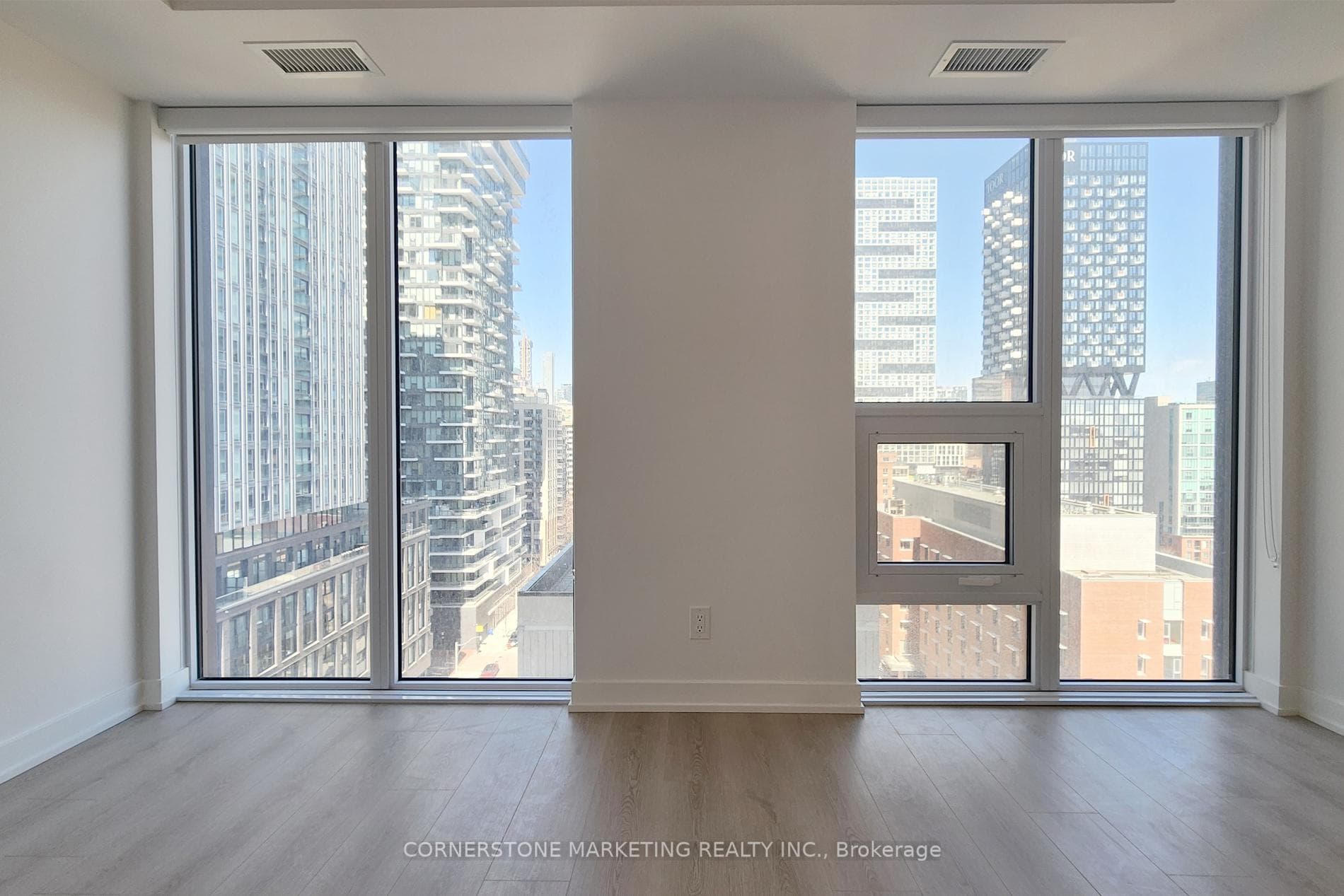 100 Queen Street Unit 1516 photo 1