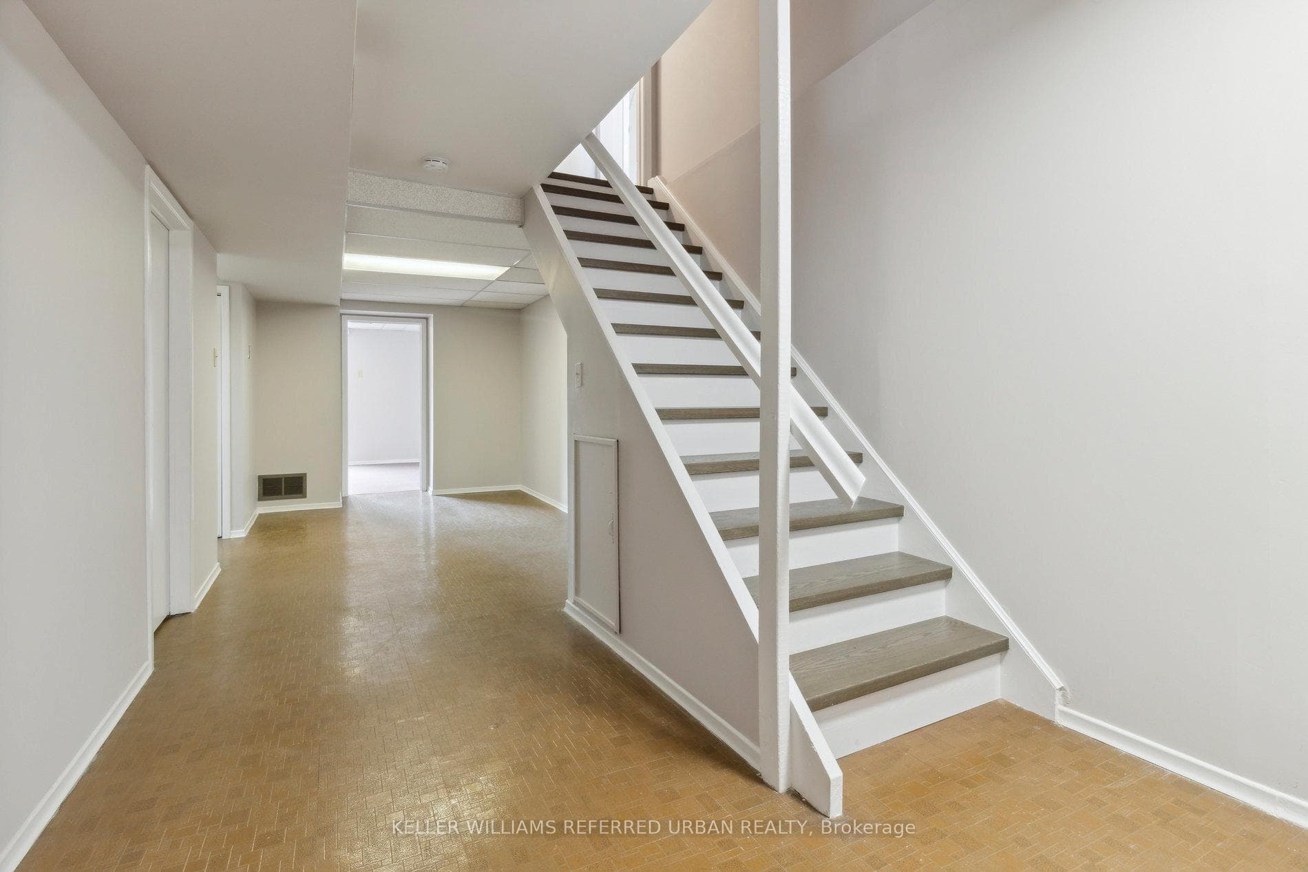 10 Nootka Crescent photo 24