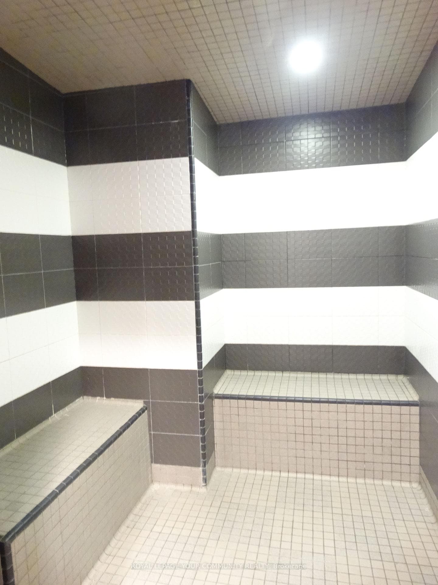18 Graydon Hall Drive Unit 2106 photo 24