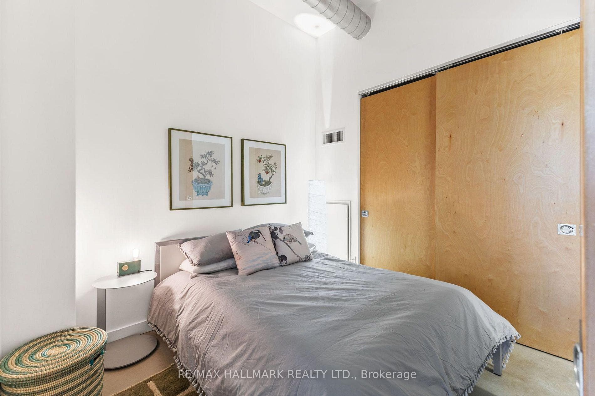 135 Dalhousie Street Unit 404 photo 17