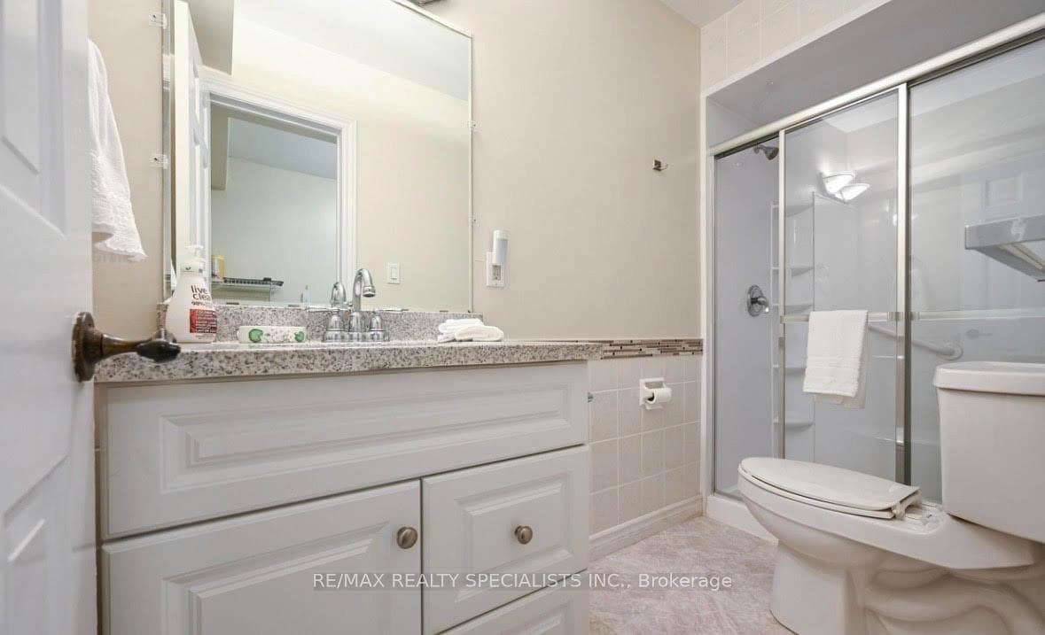 1654 Vaughan Drive photo 9