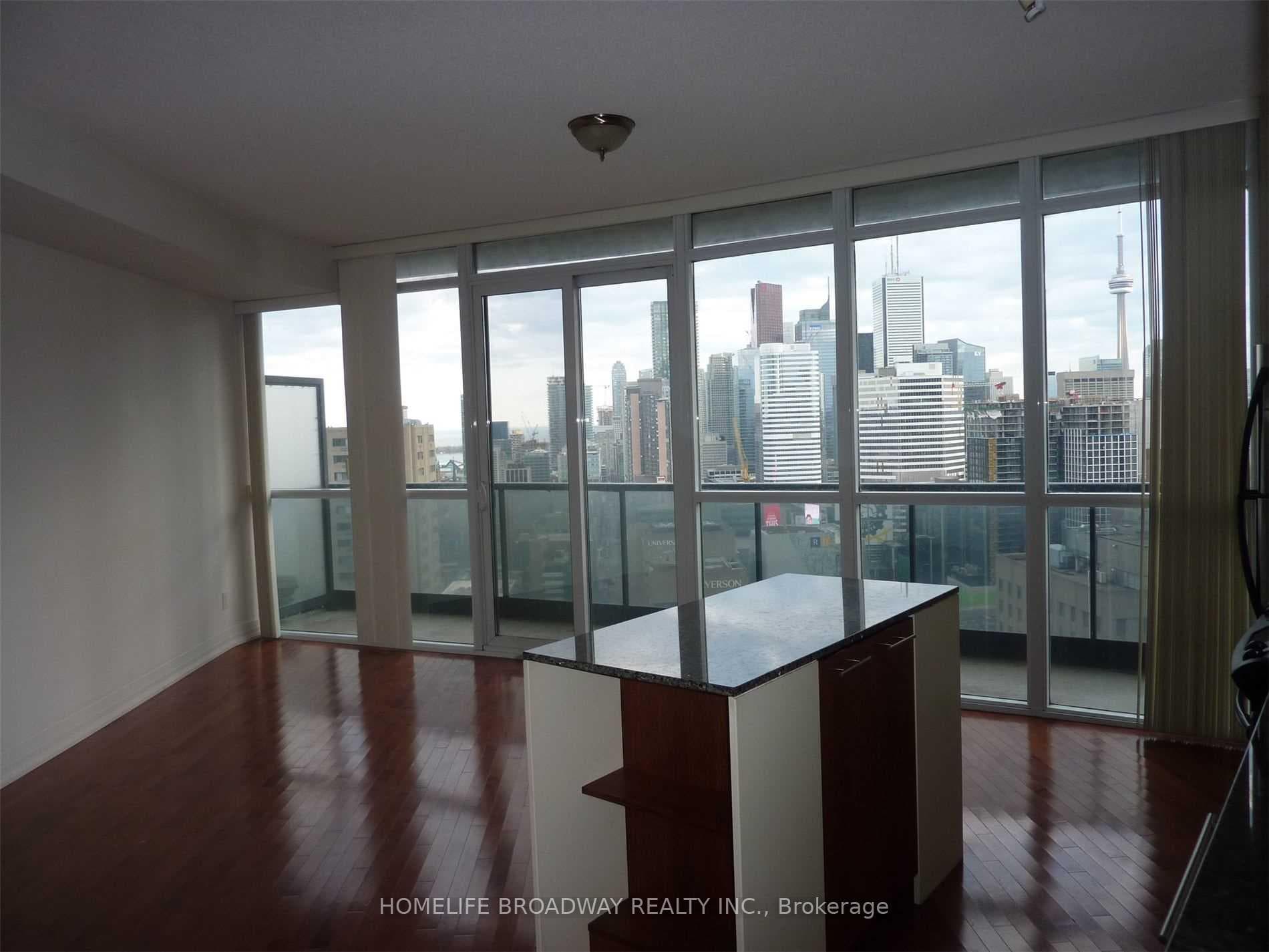 25 Carlton Street Unit #3202 photo 4