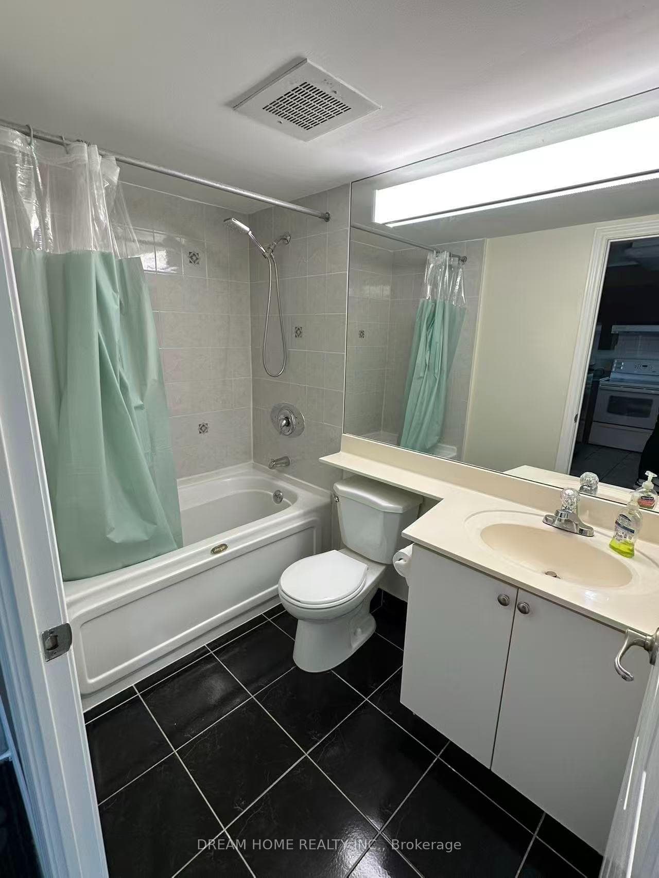 68 Corporate Drive Unit 2323 photo 11