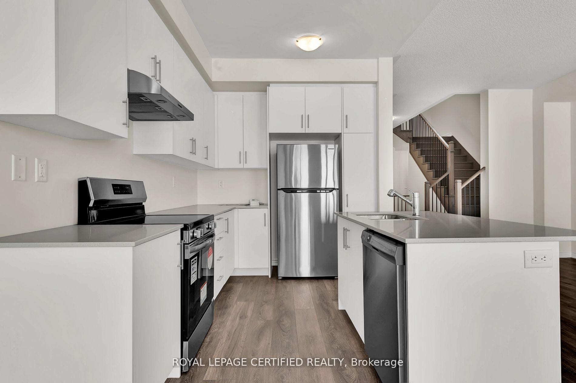 83 Greer Street photo 12