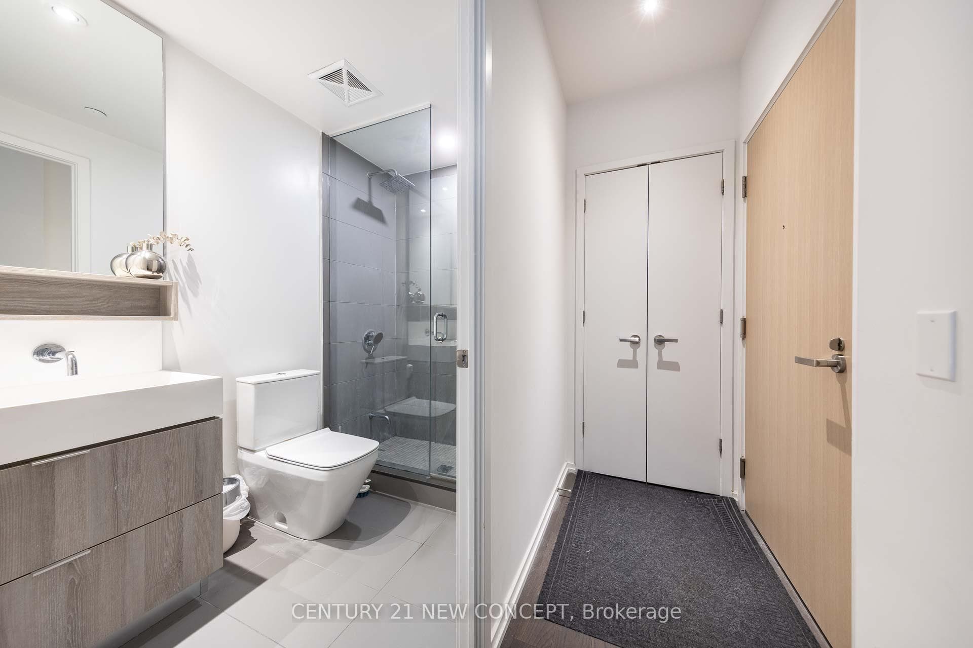 5 Soudan Avenue Unit 1107 photo 4