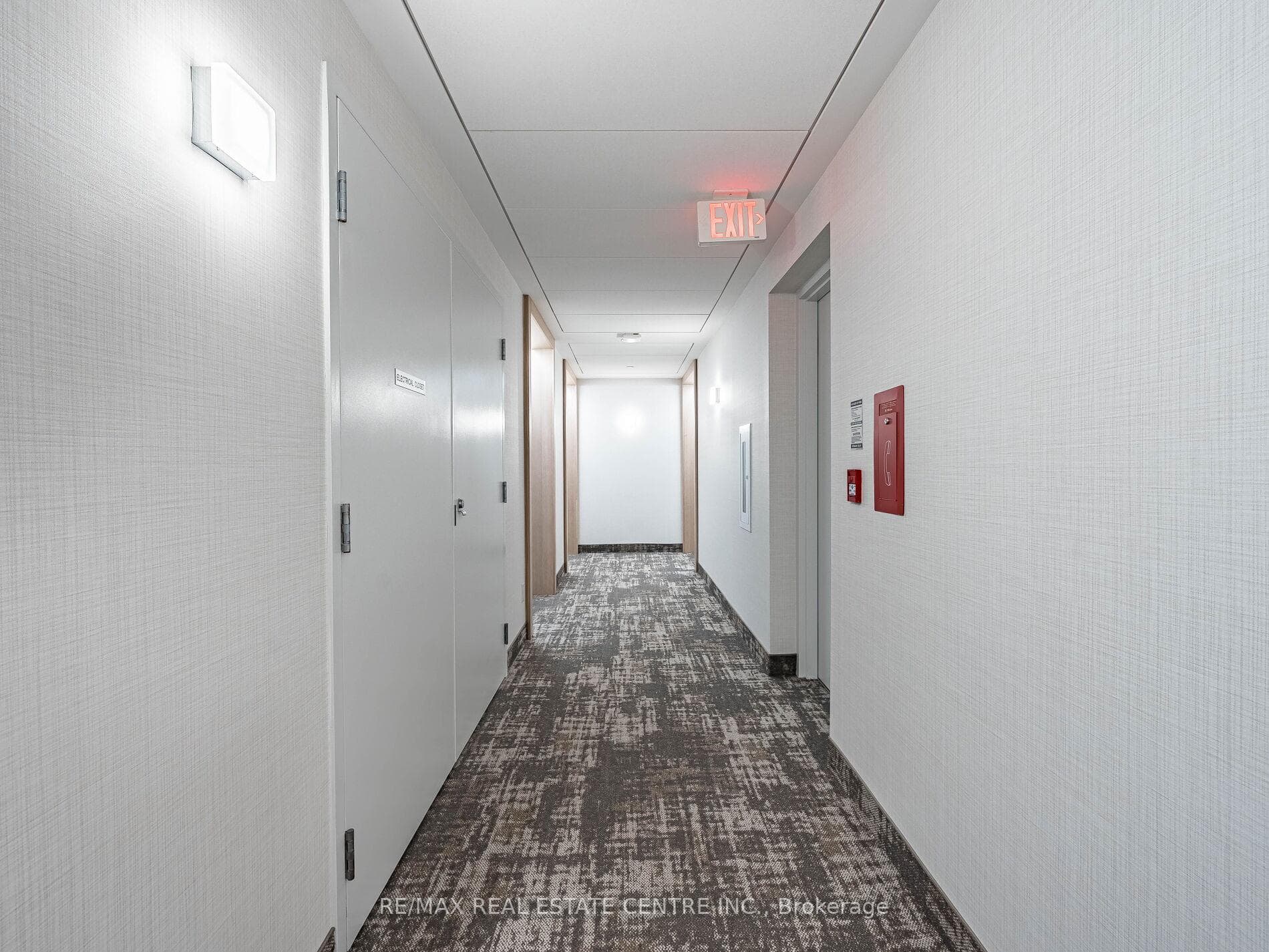 170 Avenue Road Unit 1203 photo 7