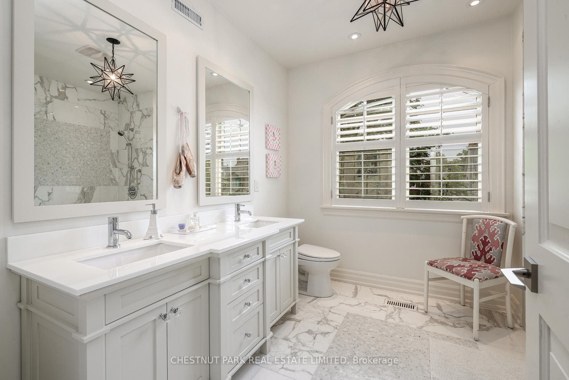 139 Lytton Boulevard photo 30