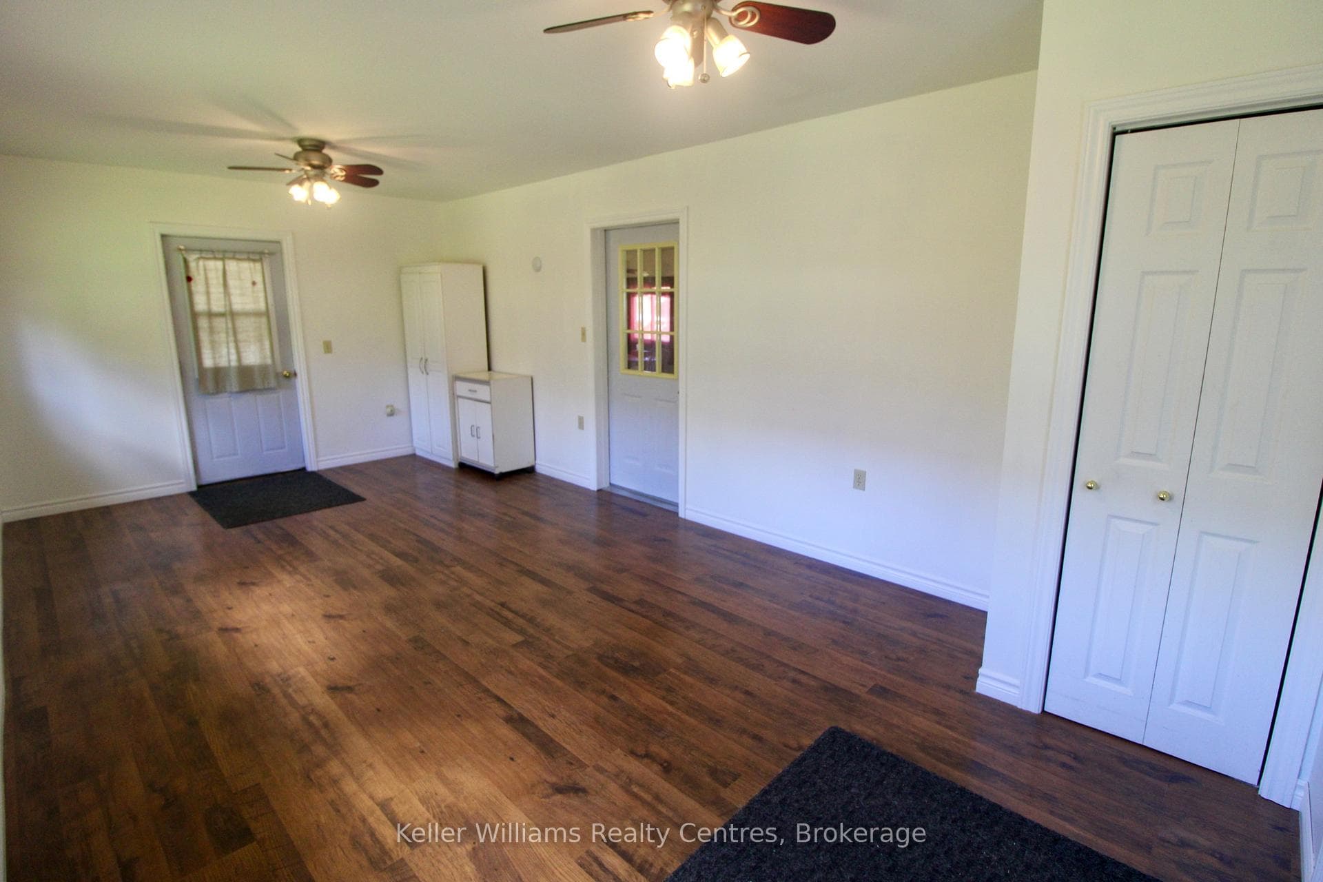 302694 Douglas Street Unit 55 photo 10
