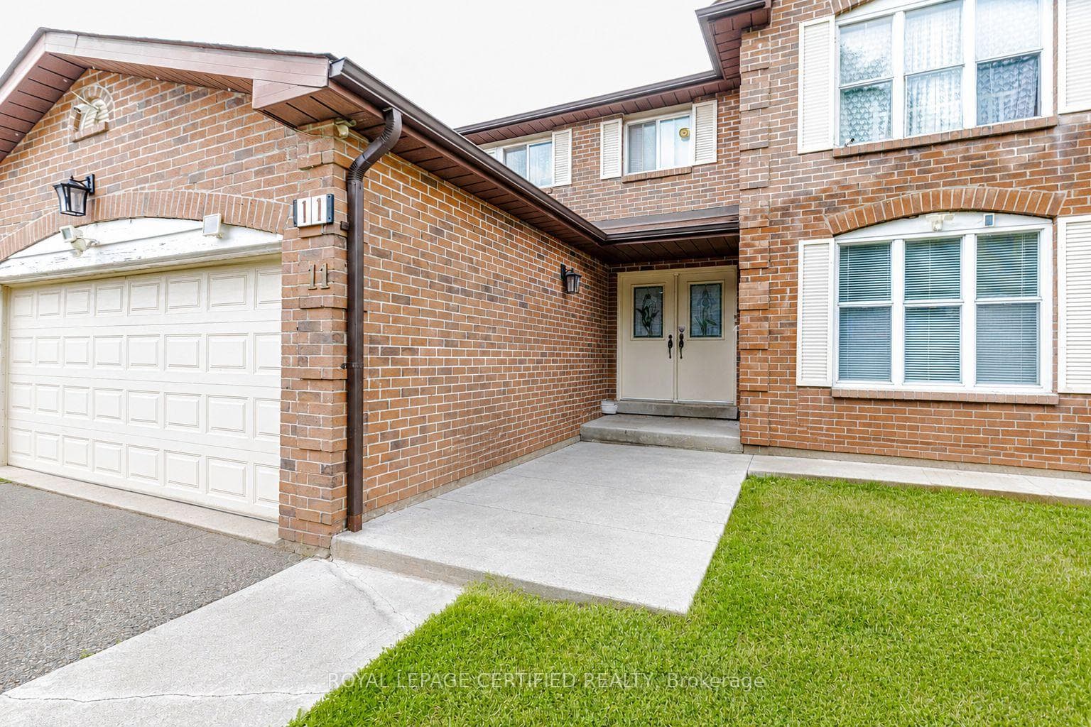 11 Pearson Road photo 2