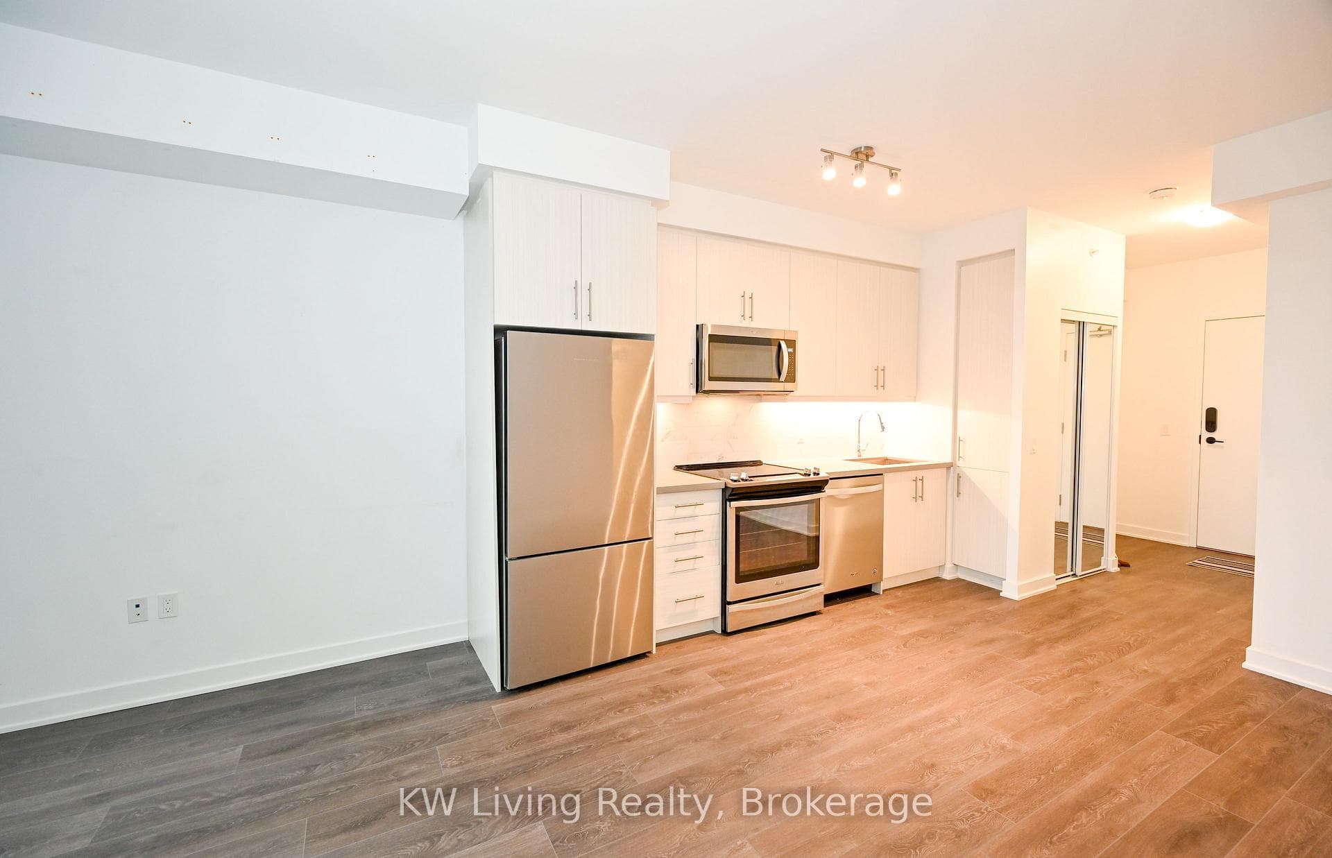 85 Oneida Crescent Unit 613 photo 7
