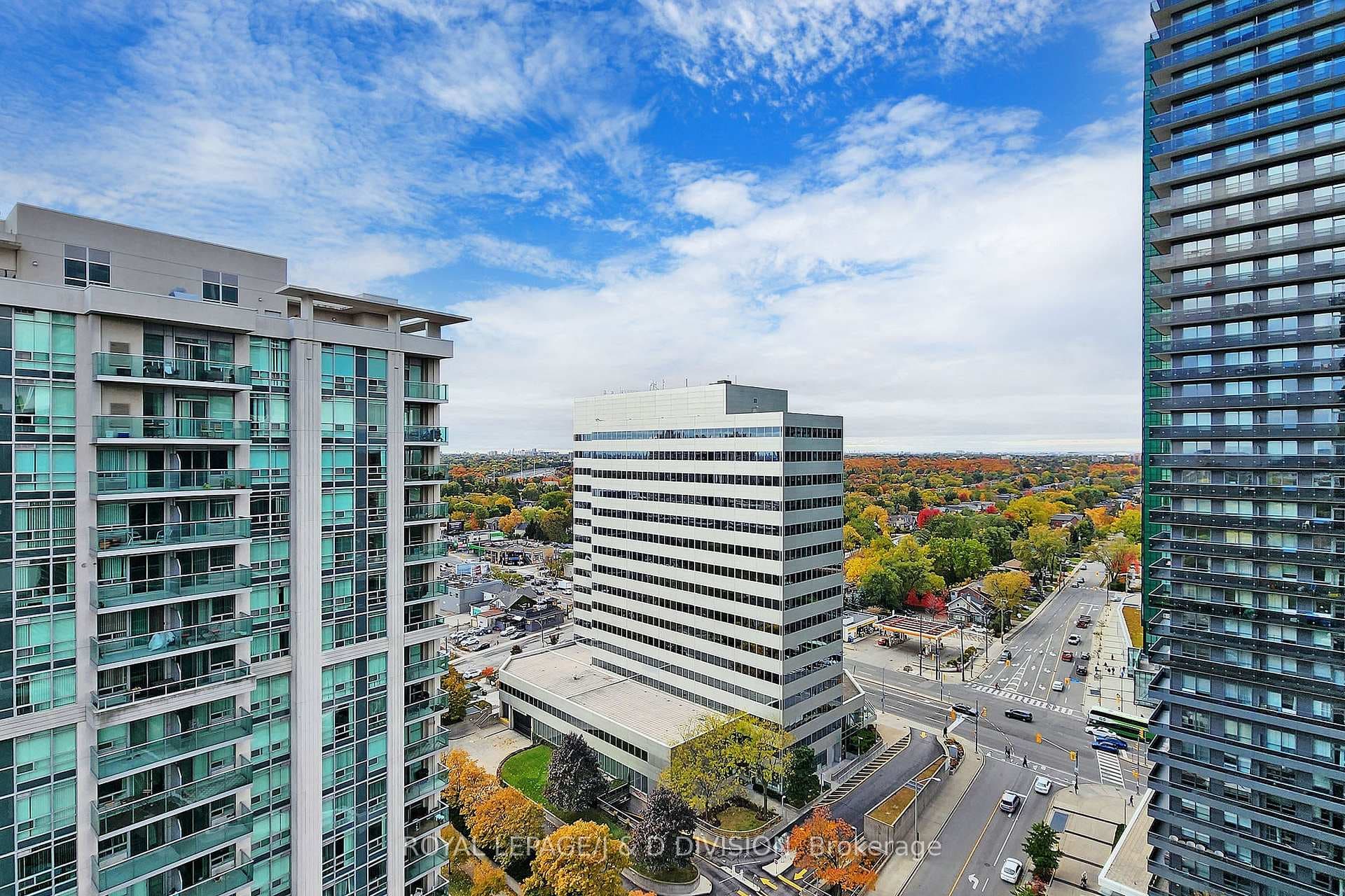 23 Sheppard Avenue Unit 2210 photo 34