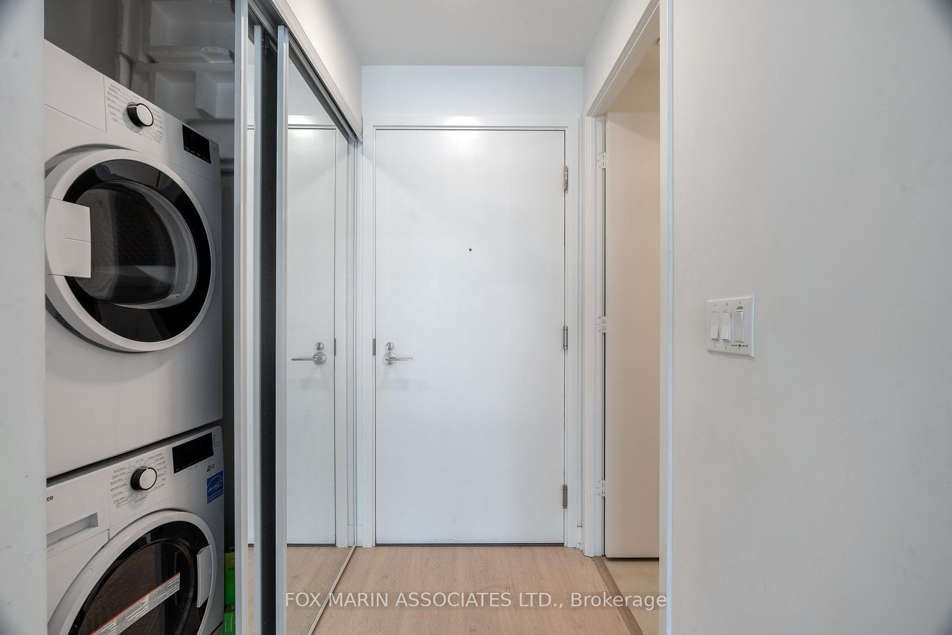 65 Mutual Street Unit 2707 photo 20