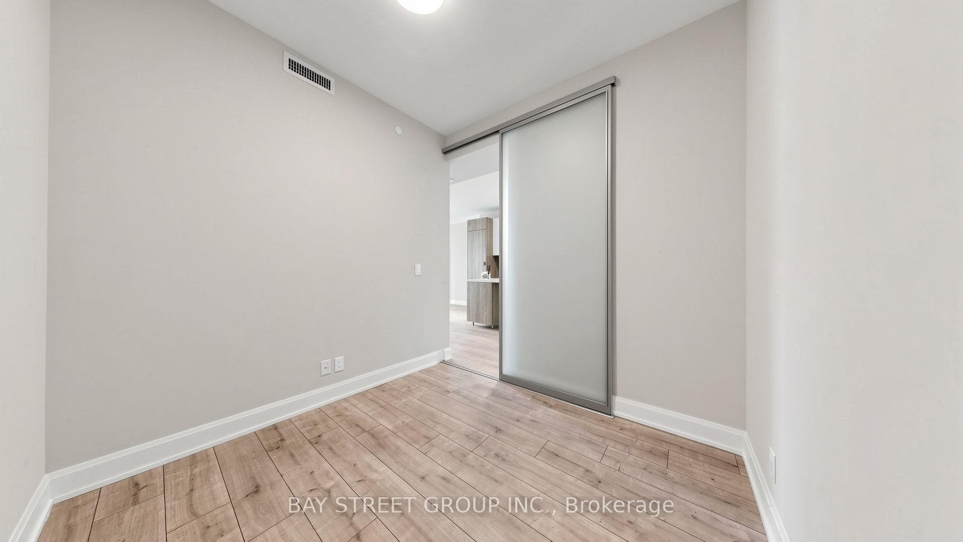 38 Water Walk Drive Unit 528 photo 17