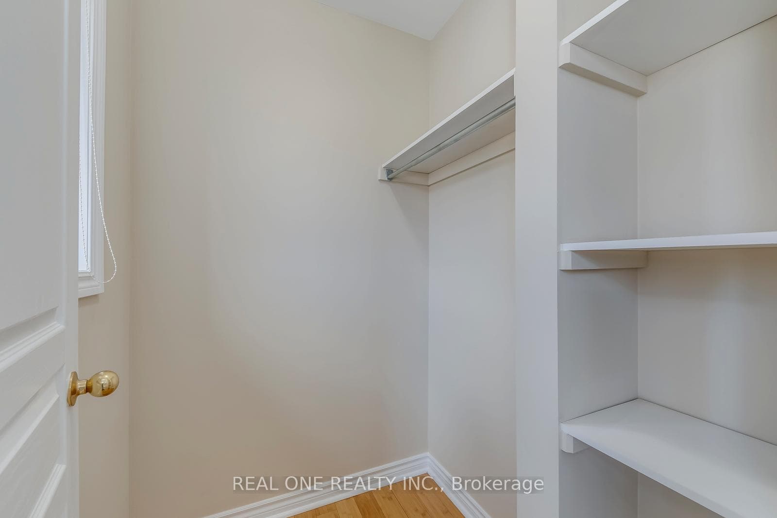2363 Parkglen Avenue photo 29