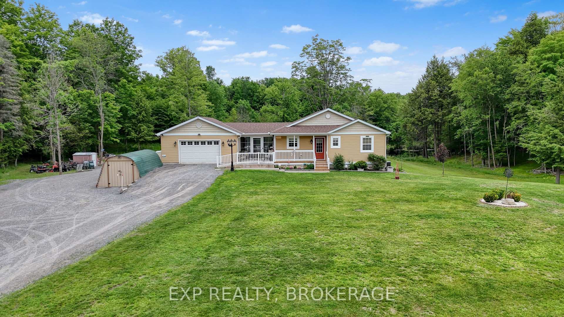 3288 LONG LAKE Road photo 44