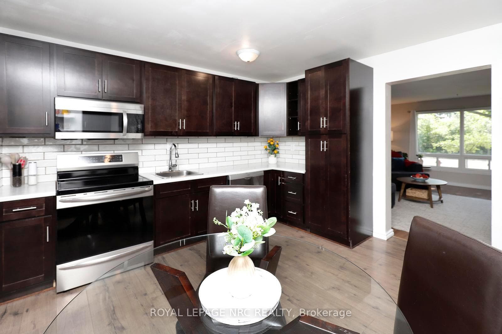 211 Lake Avenue Unit 6 photo 14