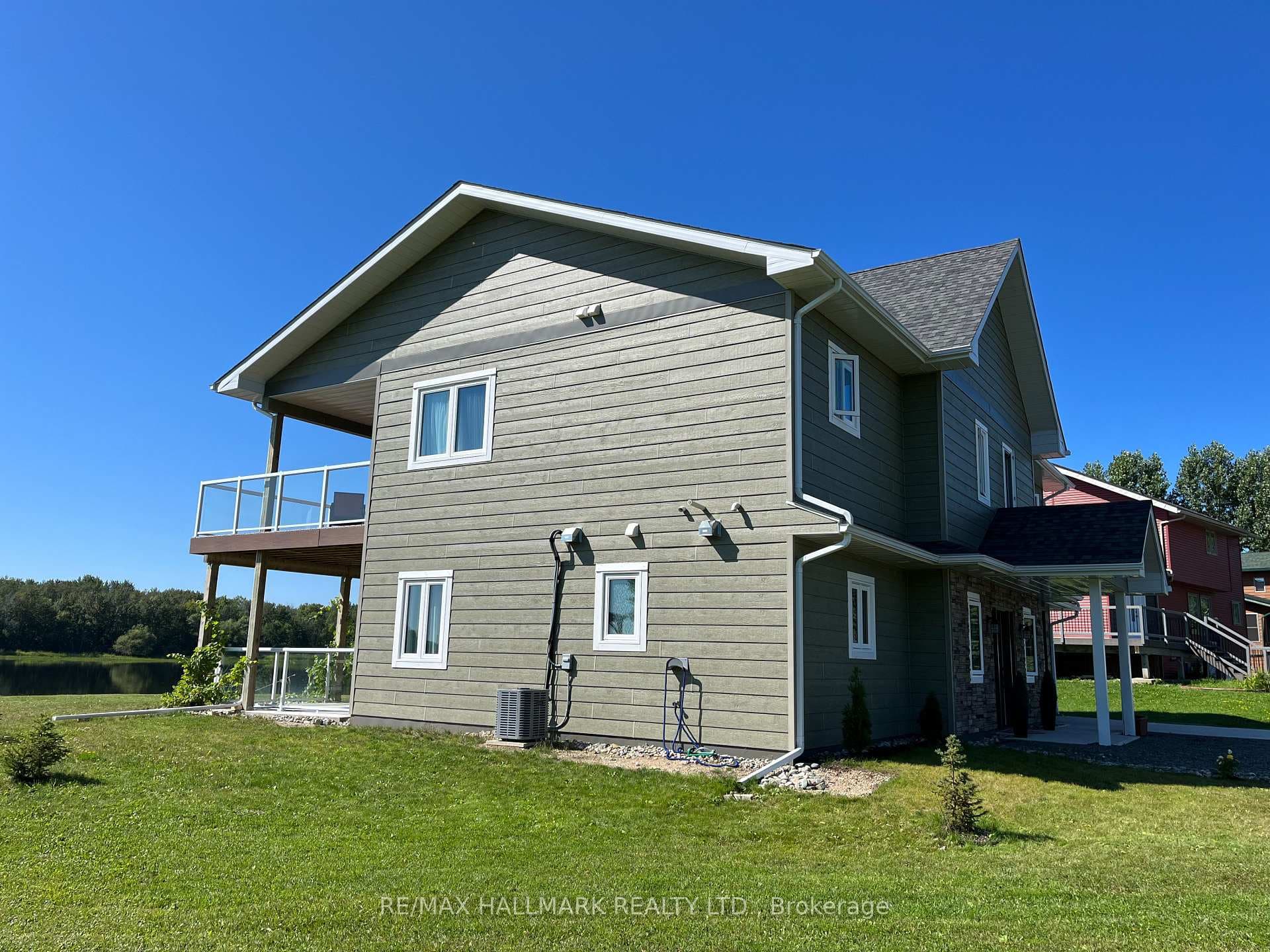 105 Willow Court photo 32