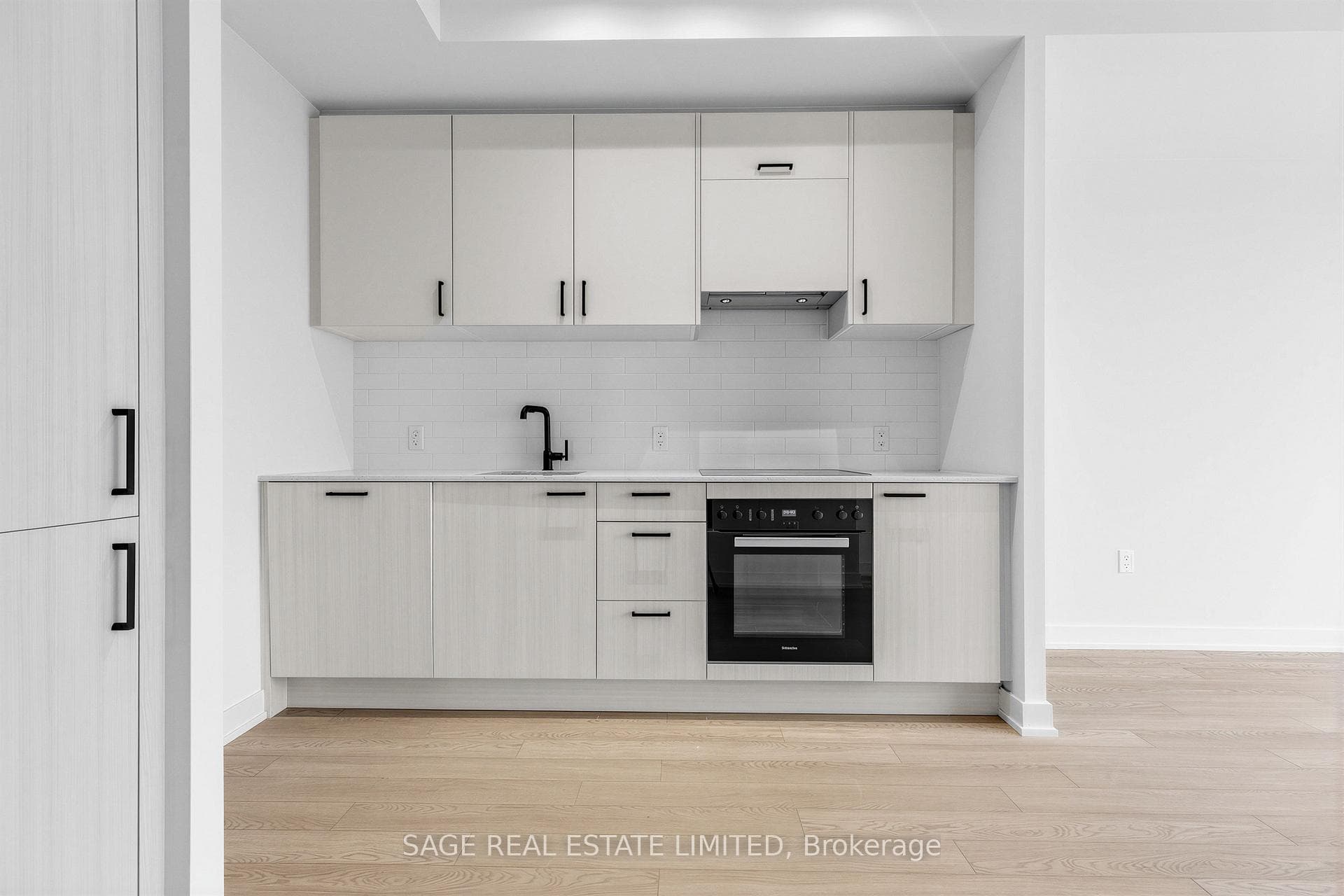 1 Quarrington Lane Unit 3208 photo 5
