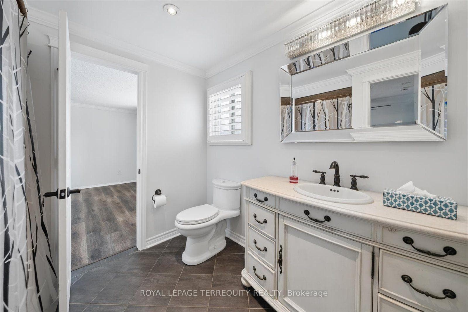 1825 Hyde Mill Crescent photo 25