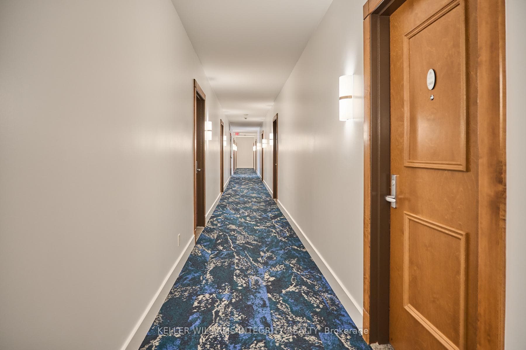 242 Rideau Street Unit 2405 photo 6