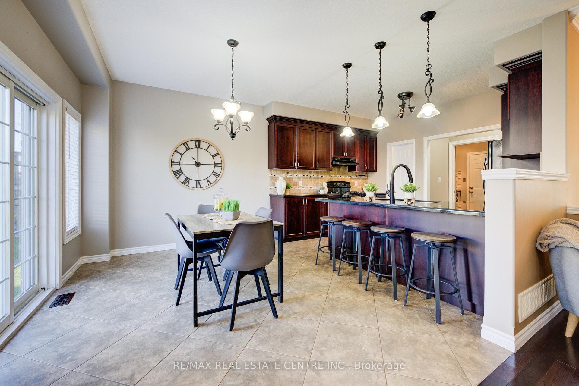 5 Hammacher Street photo 14