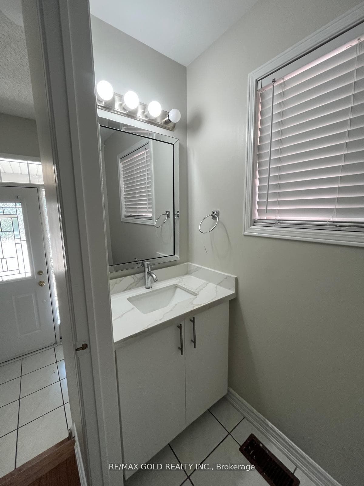 40 Rockrose Drive photo 6