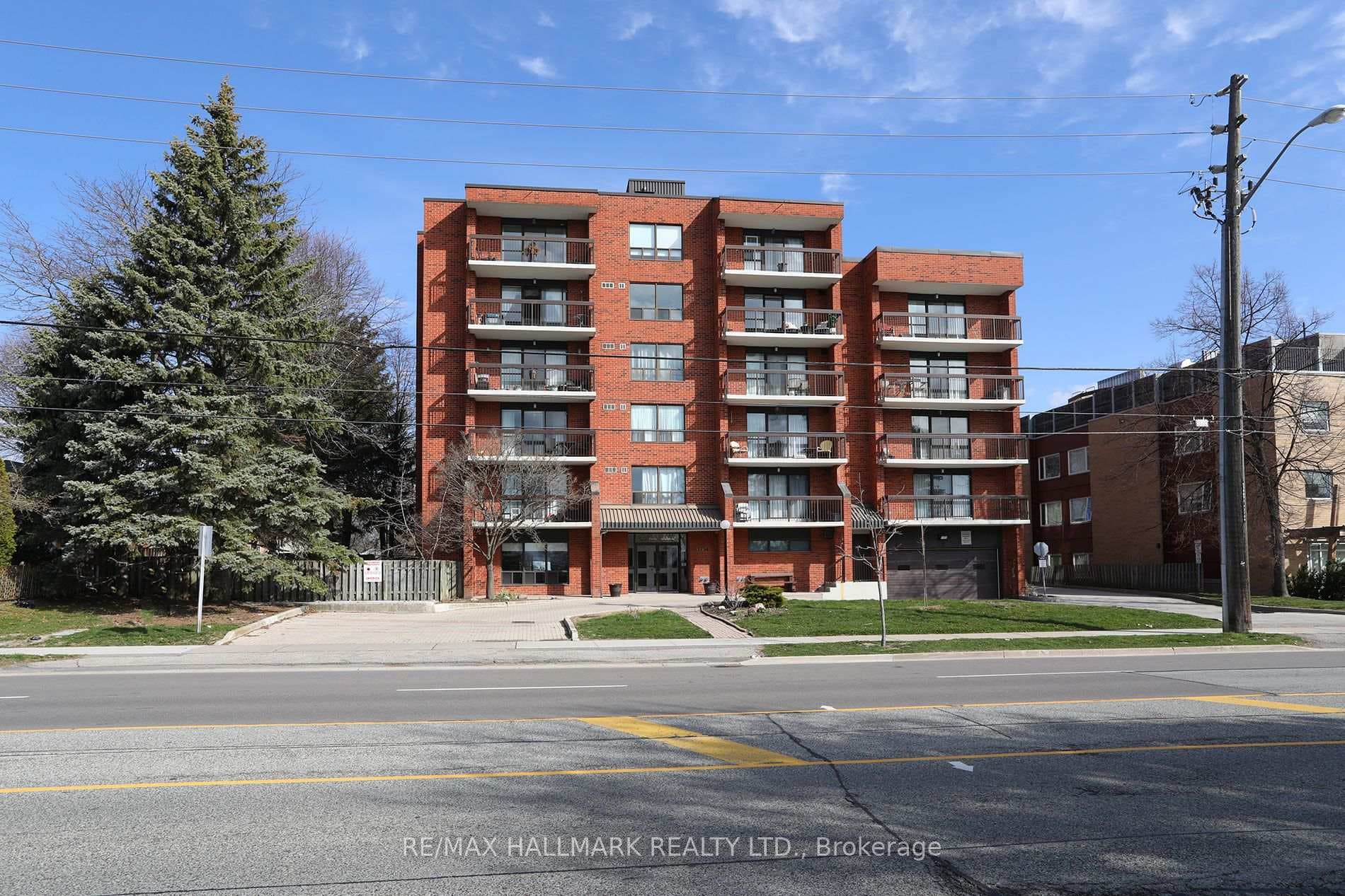 3734 St Clair Avenue Unit 506 photo 32