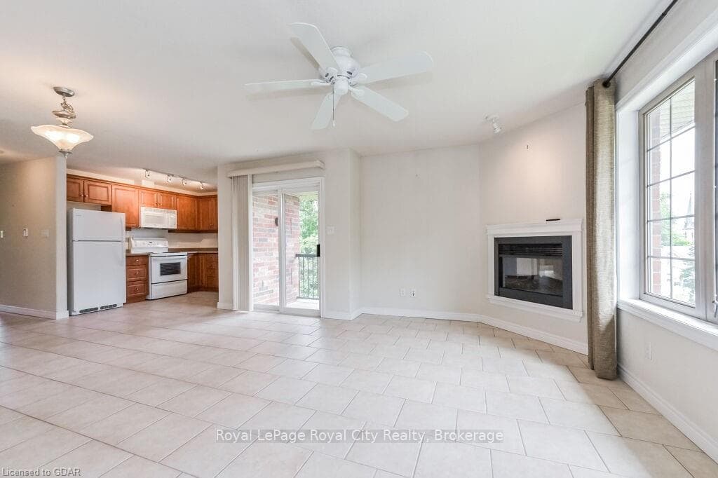 445 HILL Street Unit 3 photo 8