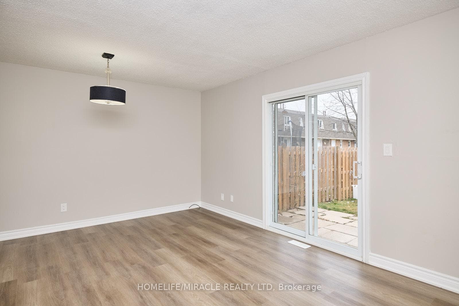 131 Rockwood Avenue Unit 42 photo 11