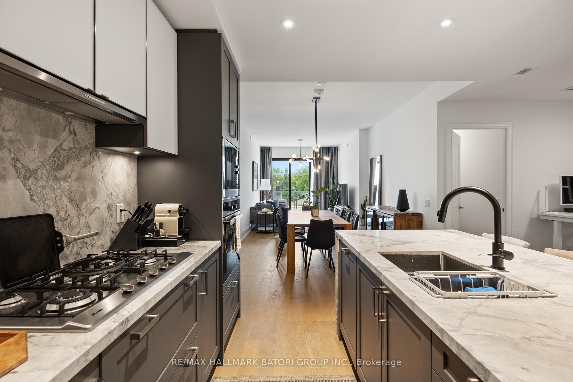 280 Howland Avenue Unit 310 photo 5