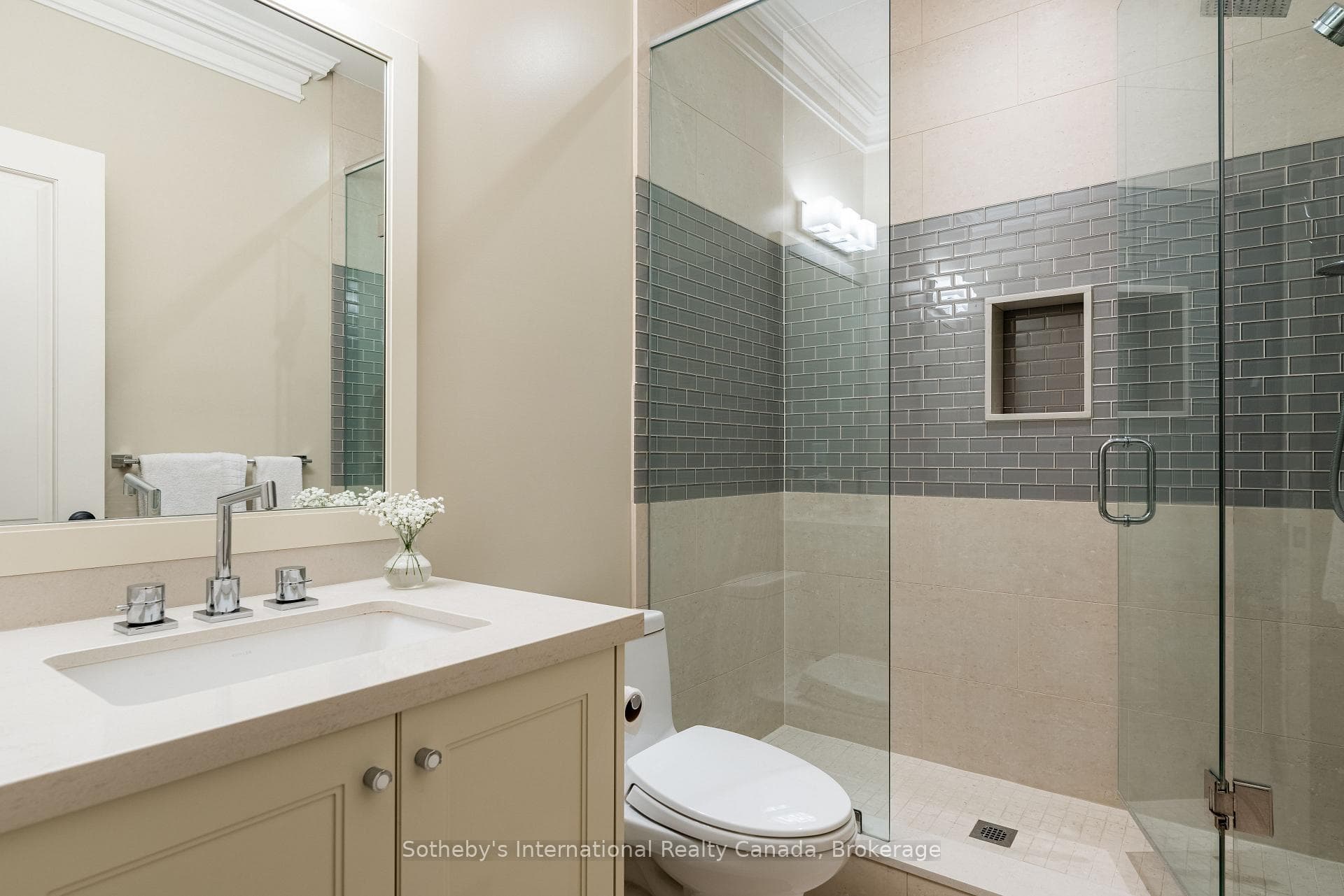 3 piece ensuite bathroom