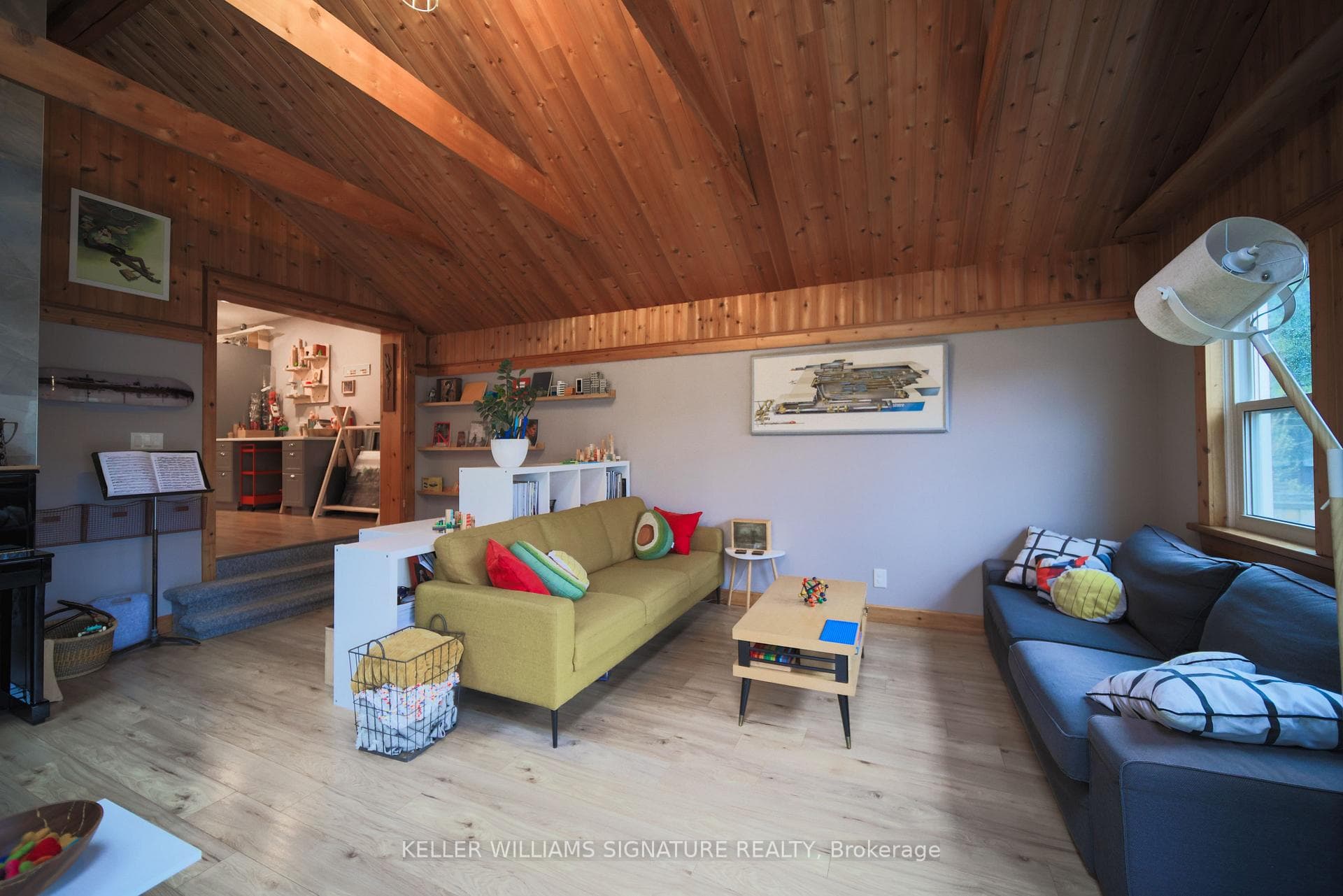 209 Balmoral Avenue photo 21