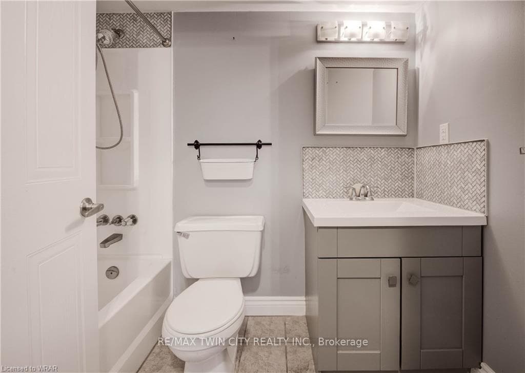 3227 King Street Unit 503 photo 26