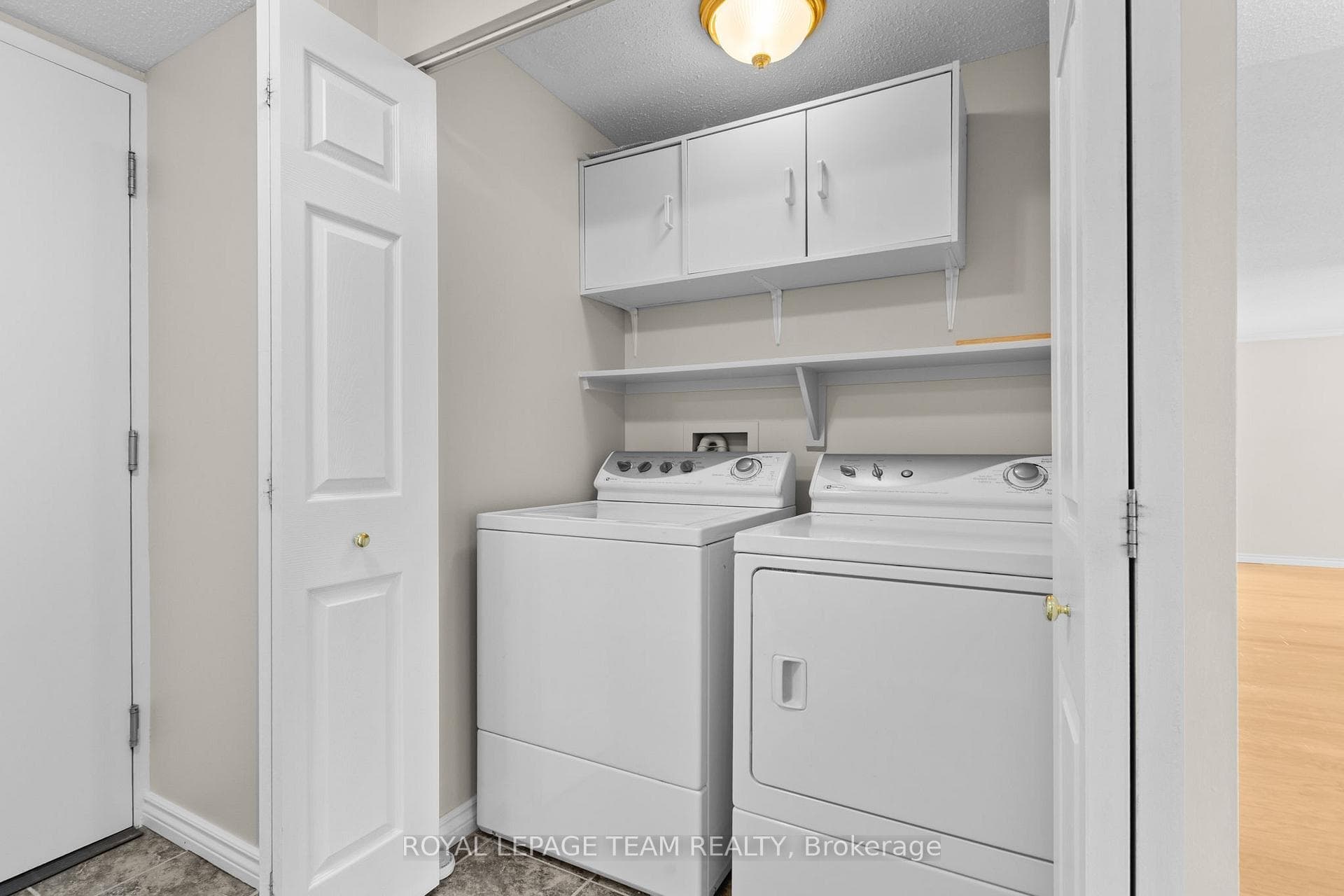 960 Teron Road Unit 604 photo 39