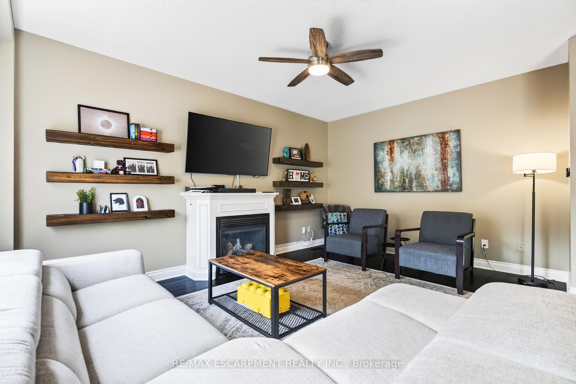 16 Watercliff Place photo 21