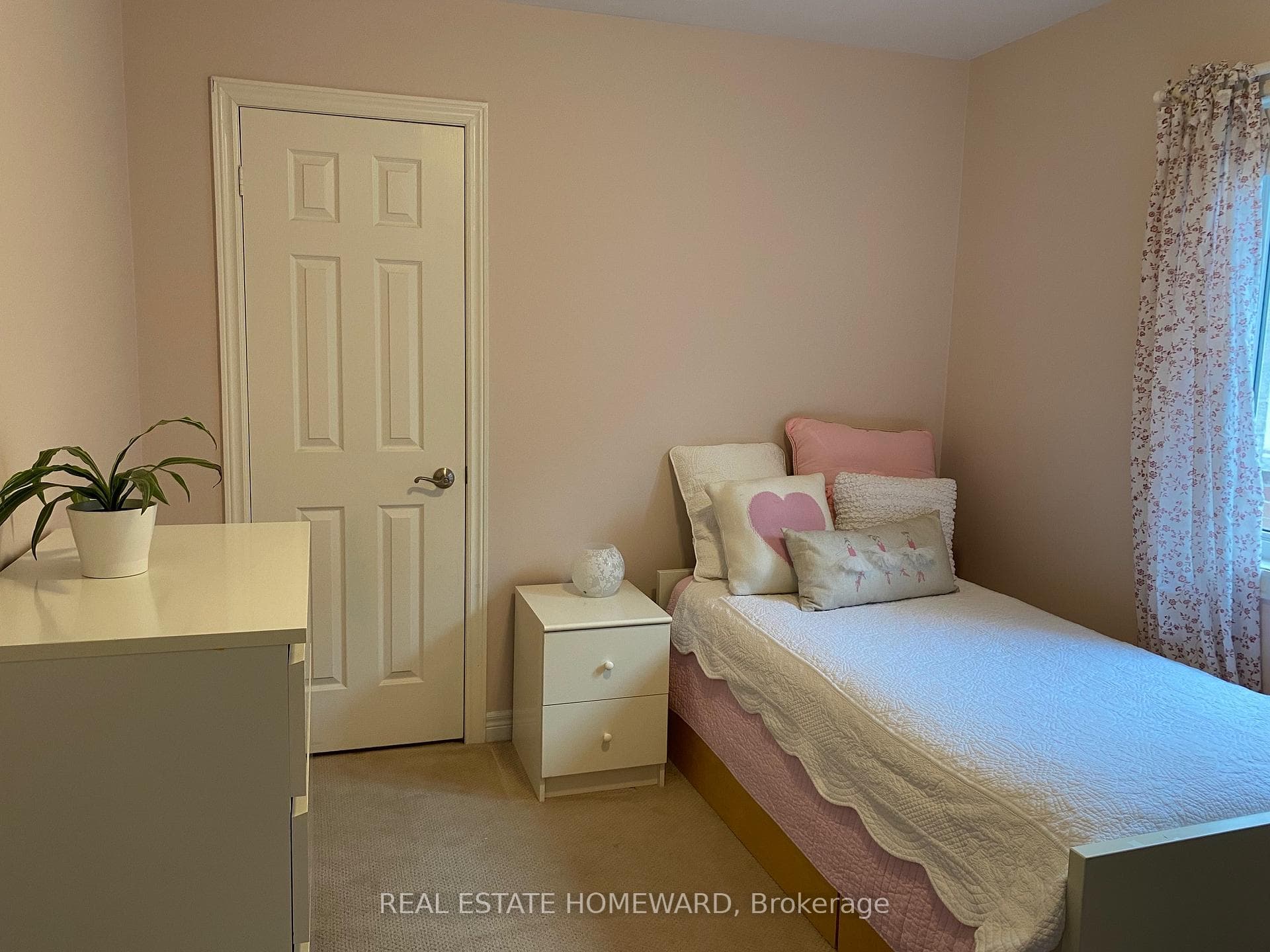 40 Littleriver Court photo 20