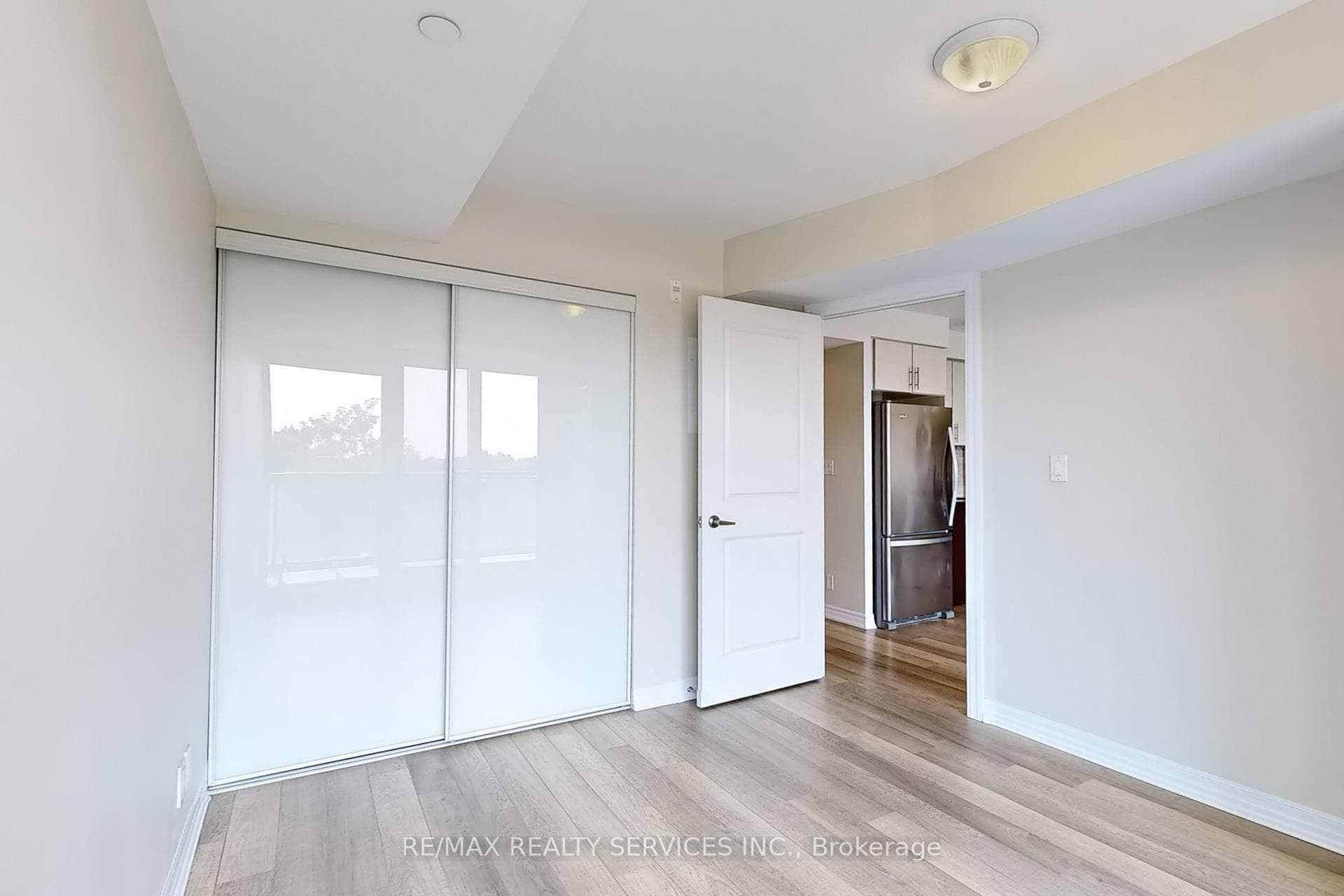 80 Esther Lorrie Drive Unit 415 photo 19