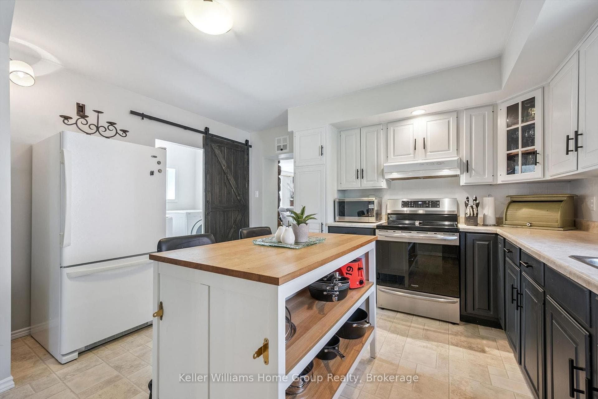 181 Frederick Street photo 23