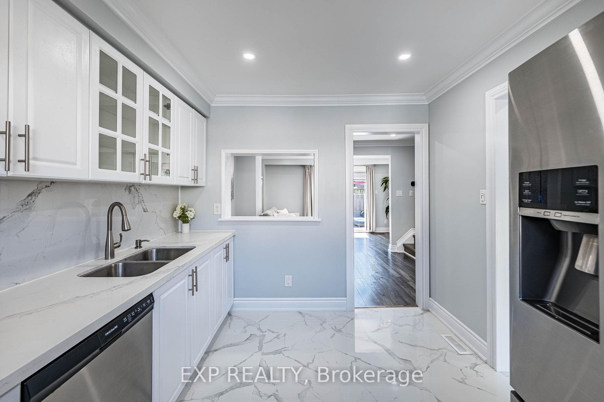 400 Mississauga Valley Boulevard Unit 38 photo 17