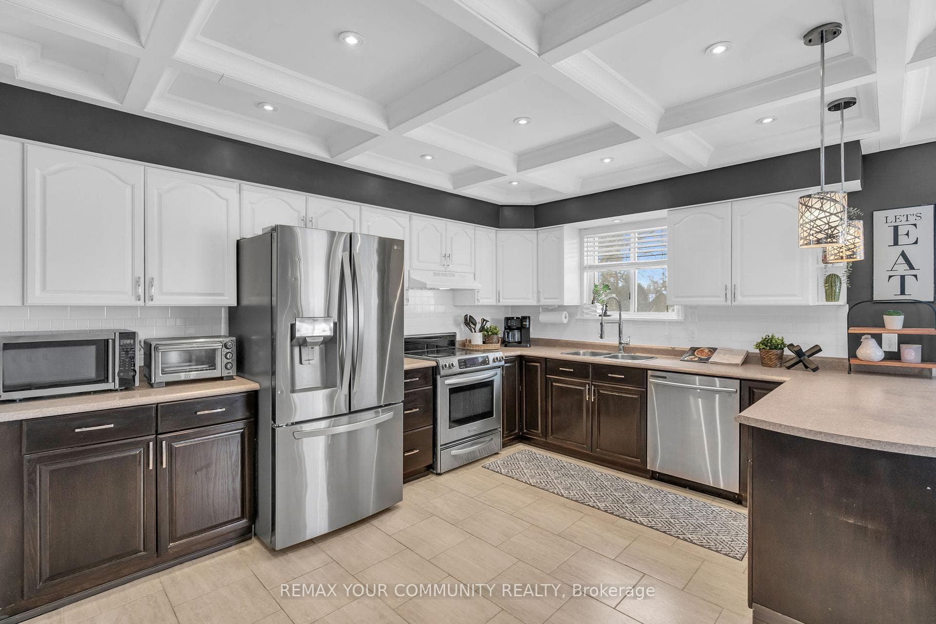 162 Bessborough Drive photo 20