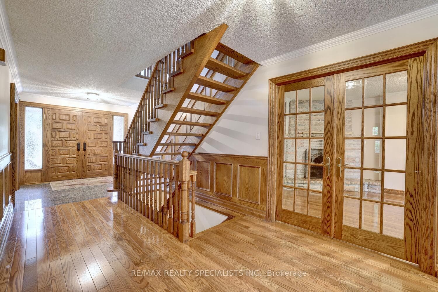 2393 Kenbarb Road photo 10