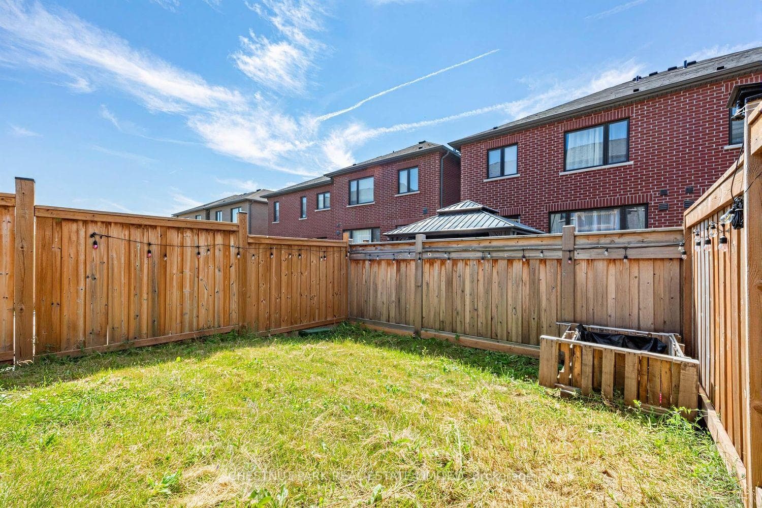 64 Douet Lane photo 24