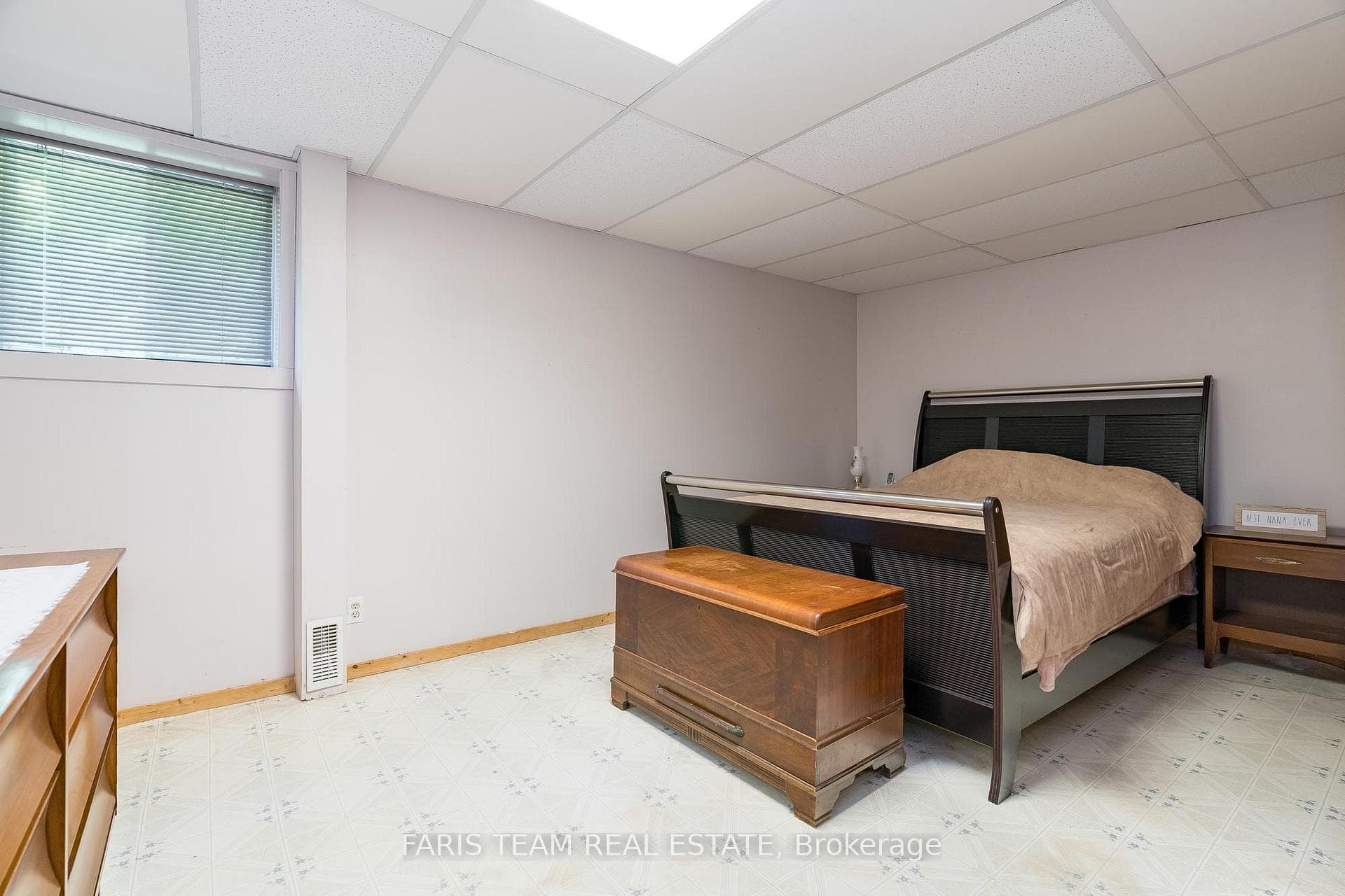 129 Moreau Parkway photo 18