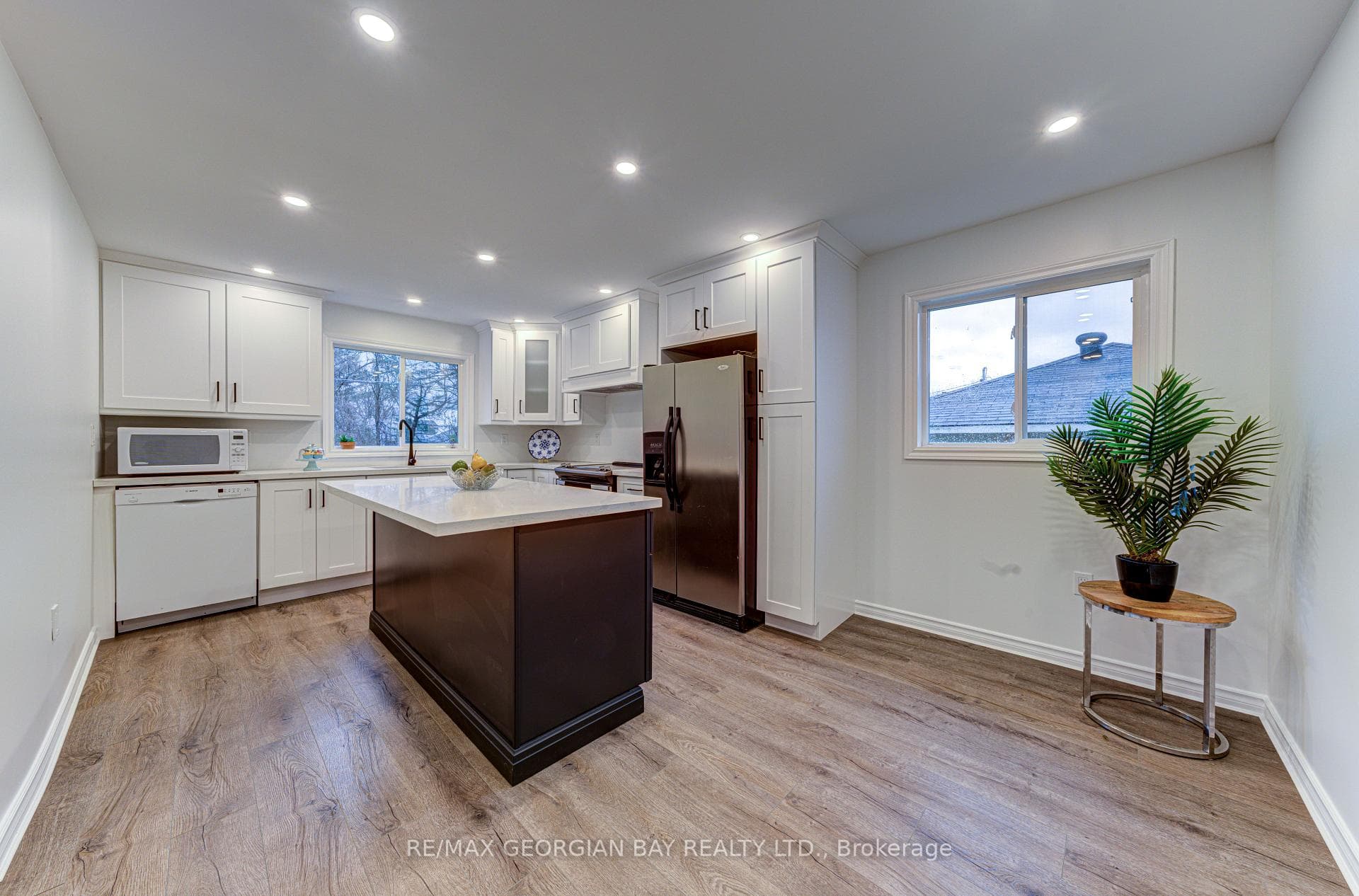 151 Evergreen Avenue photo 6