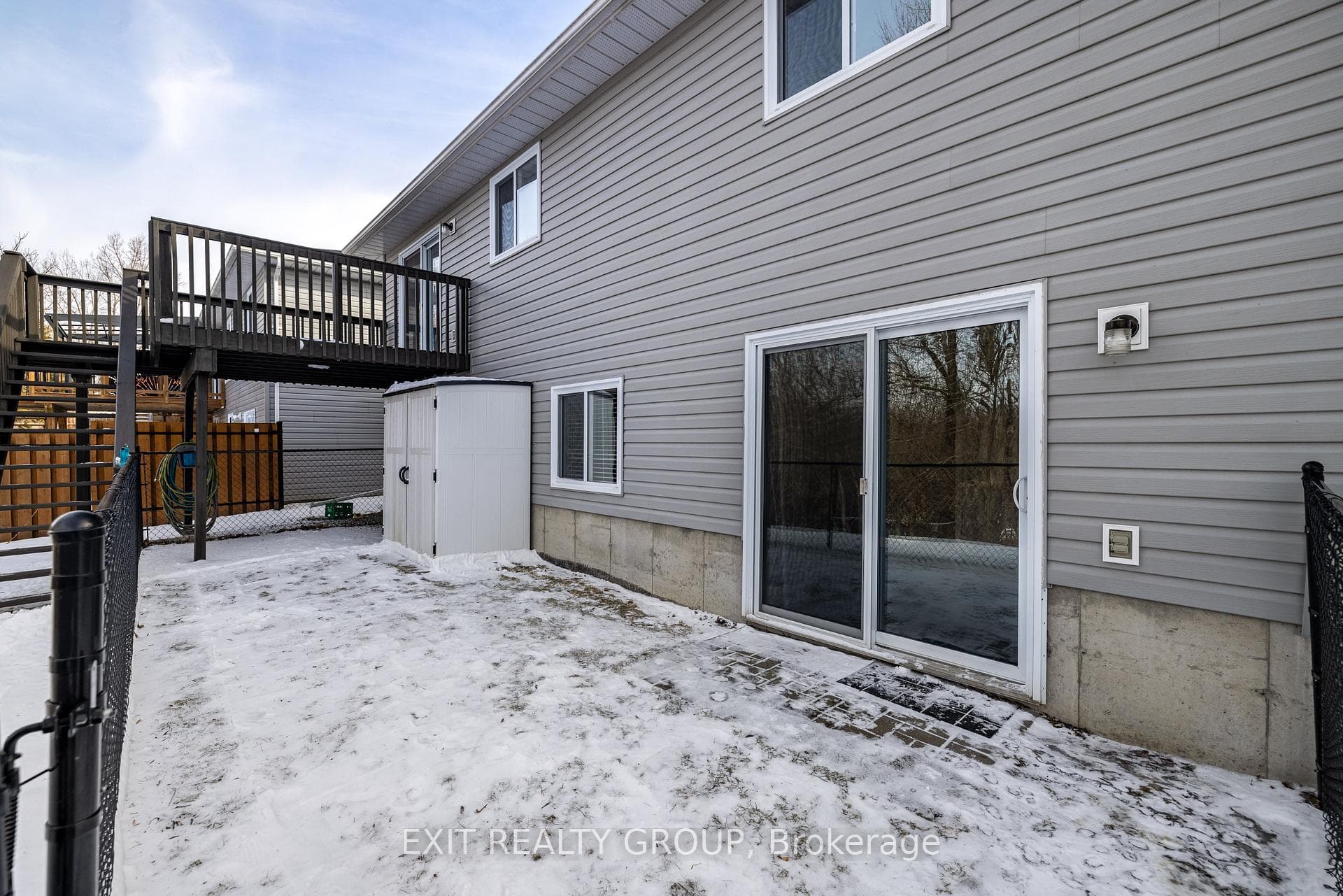 195 Nicholas Street photo 30