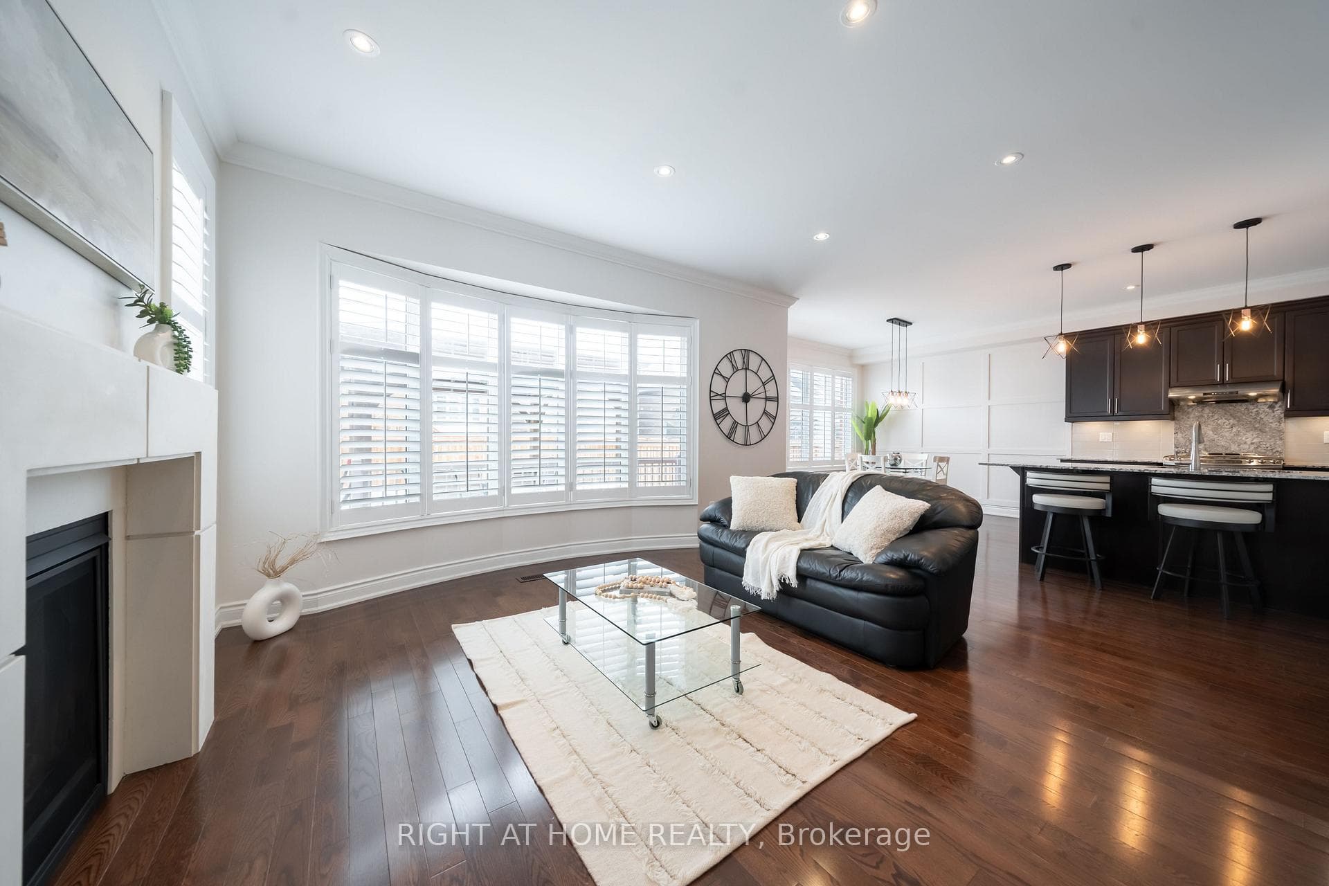 OPEN CONCEPT