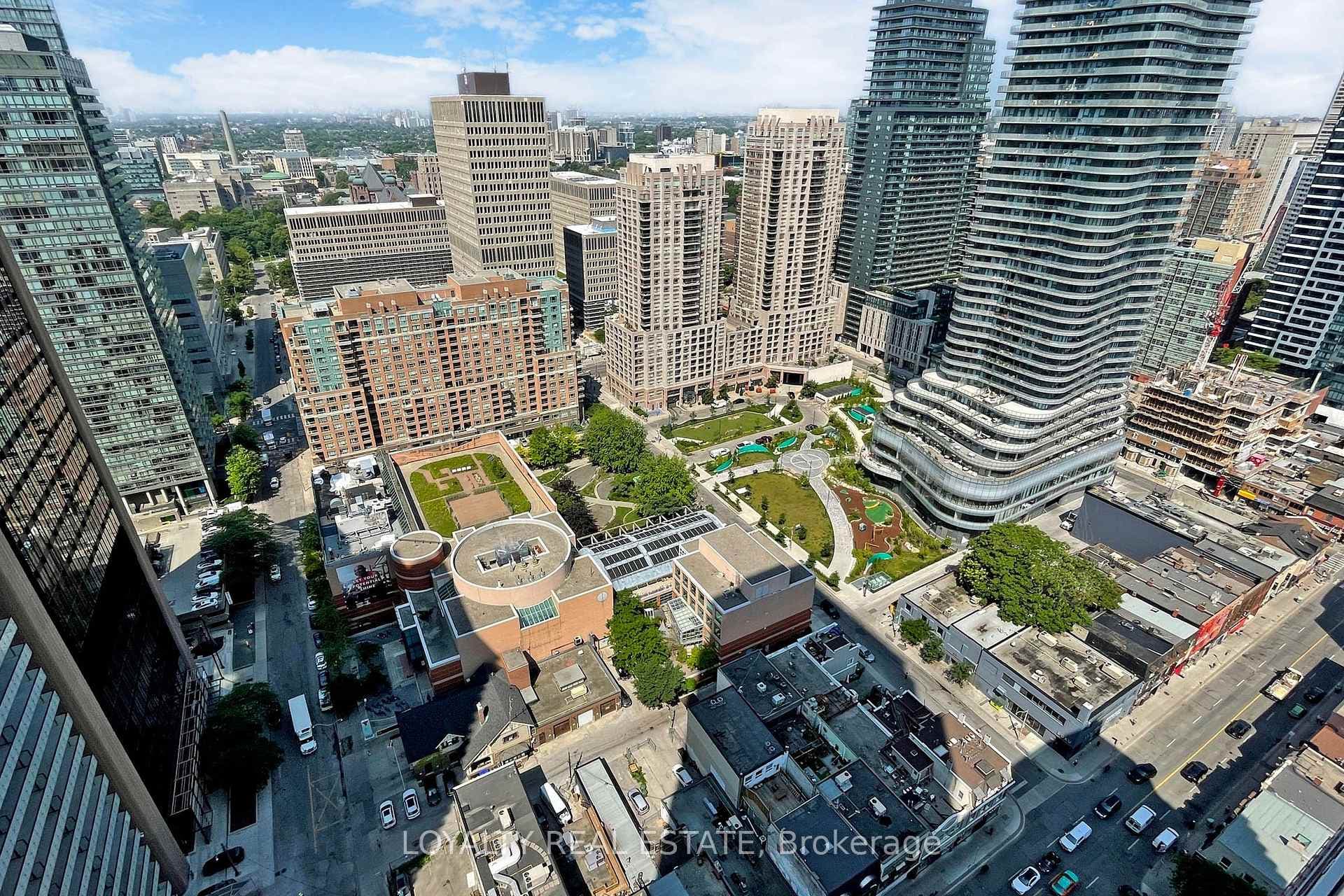 501 Yonge Street Unit 3101 photo 31