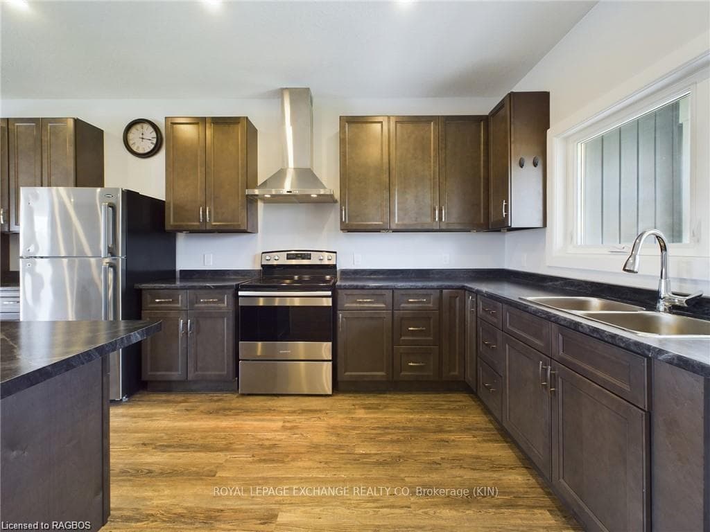 44367 BRANDON Road photo 6