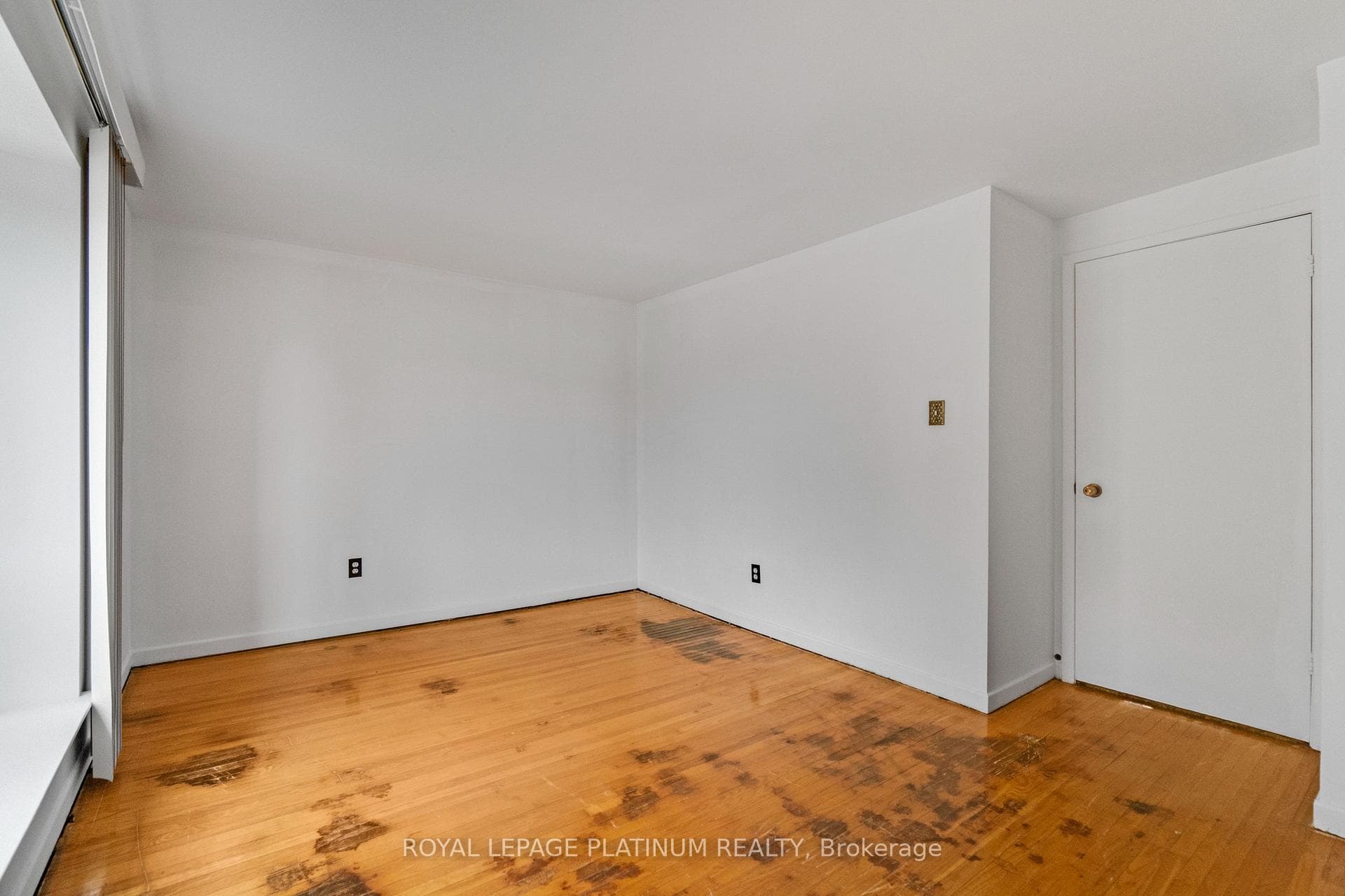 246 John Garland Boulevard Unit 48 photo 11